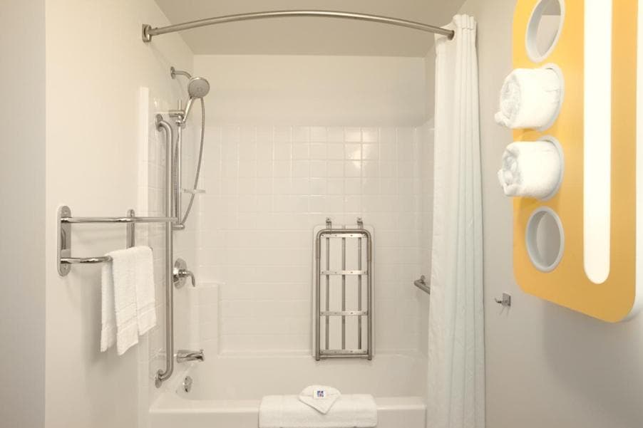 Motel 6-Swift Current, SK photo 7