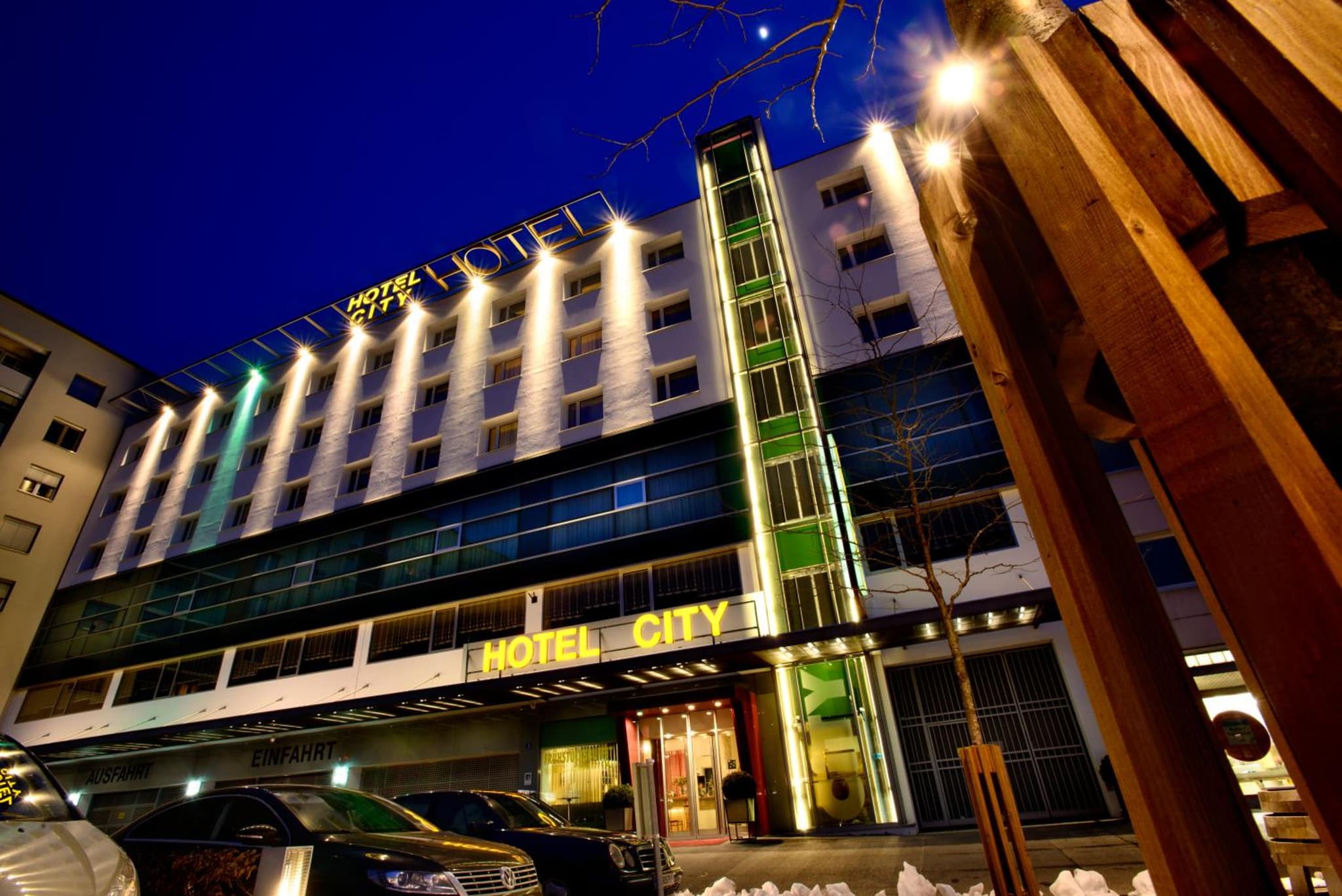 Hotel City photo 8
