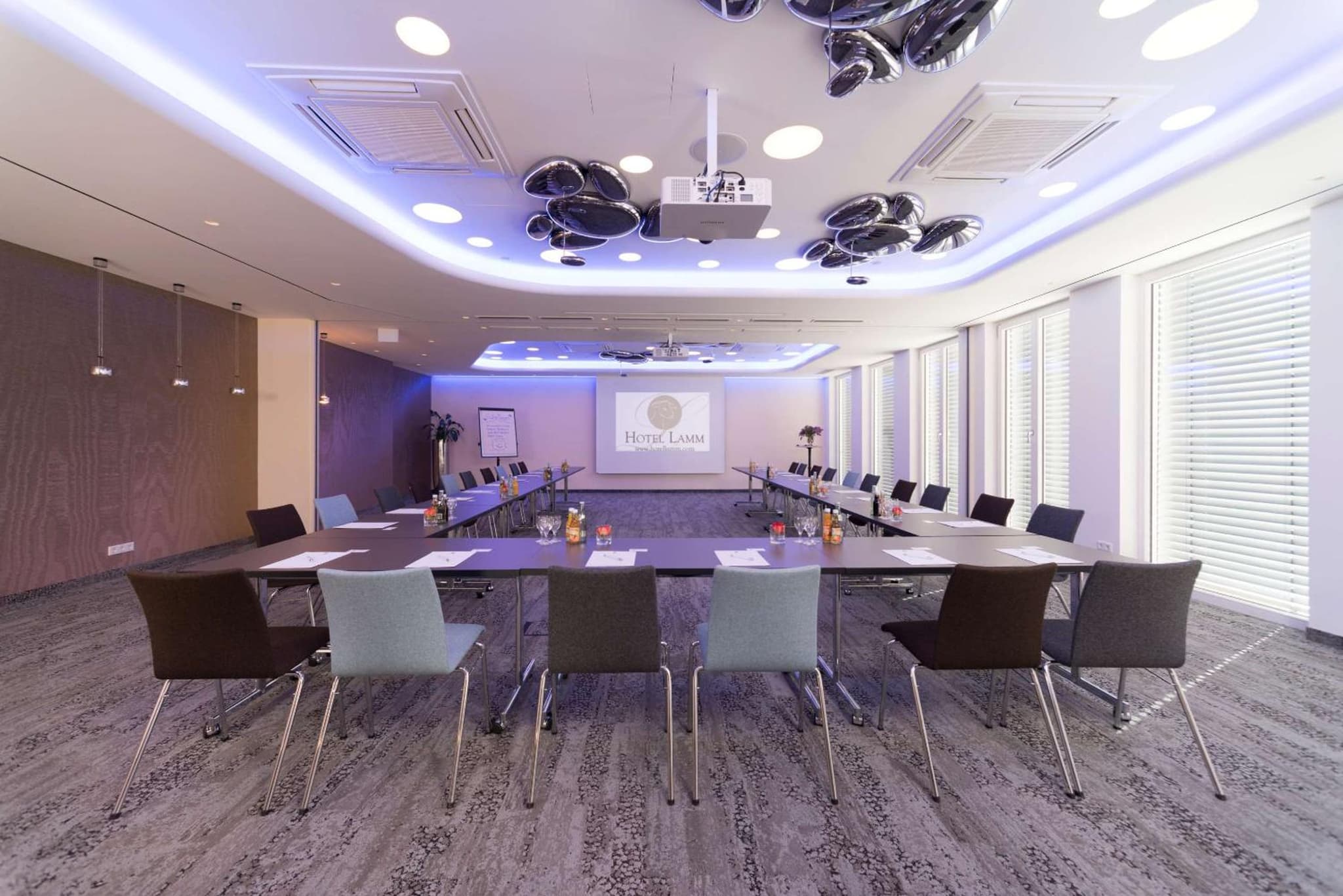 meeting & event spaces