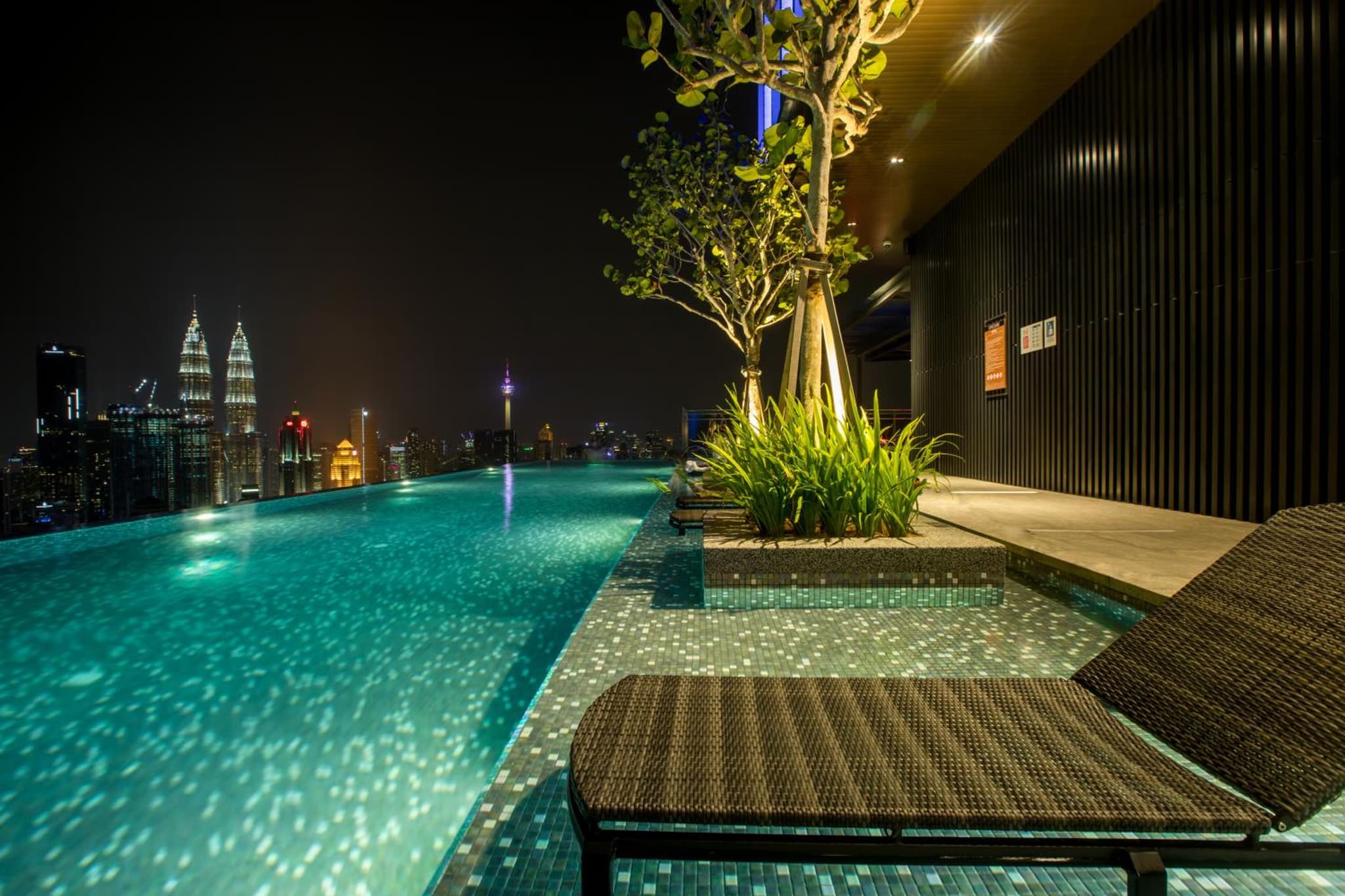 Expressionz Suites By iHost Global photo 9