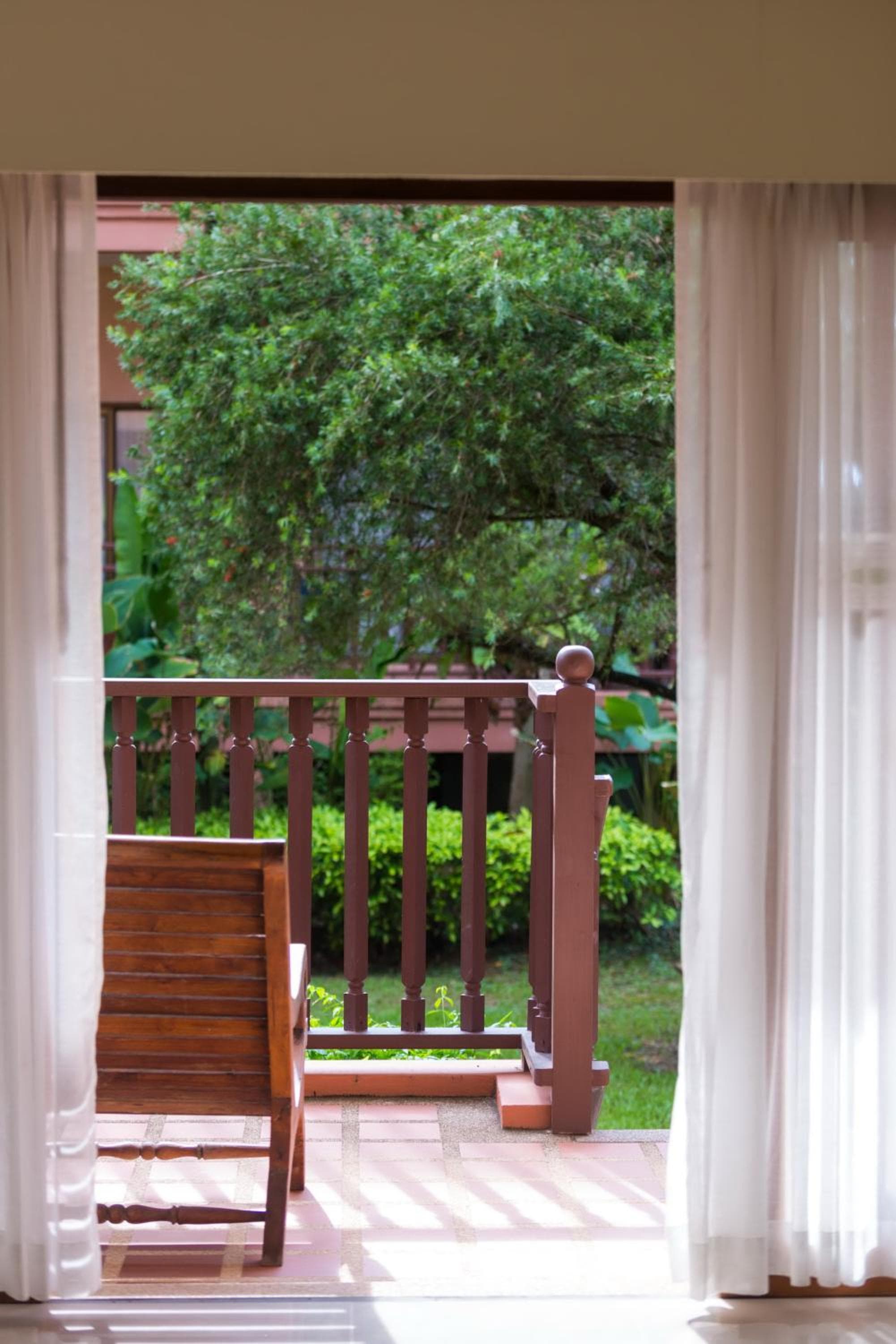 Lanta Casuarina Beach Resort - SHA Plus photo 2