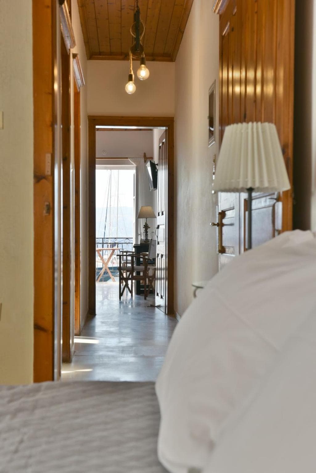 Hydra Port Apartments-Serenity photo 2