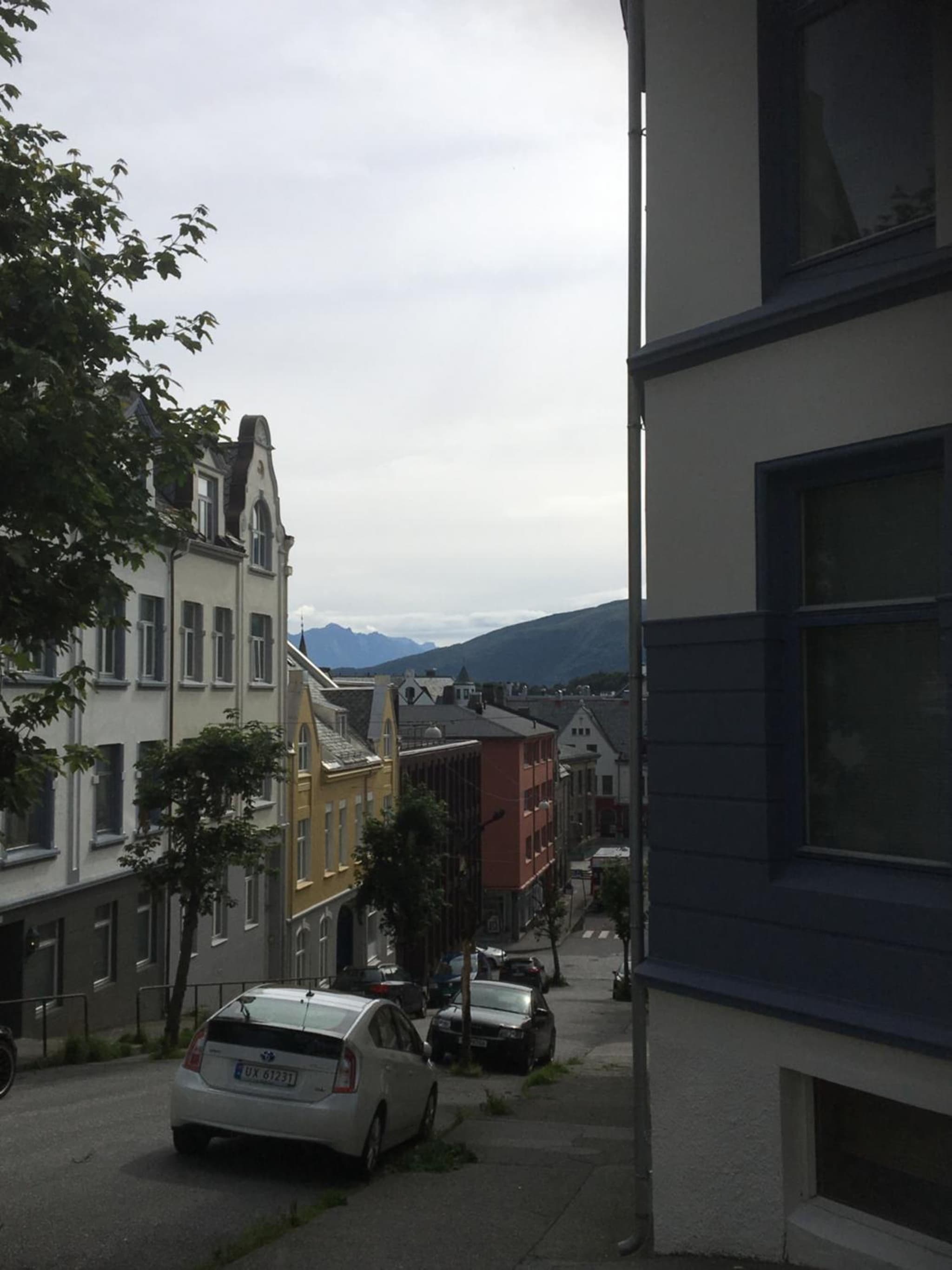 Ålesund downtown loft room with shared bathroom photo 2
