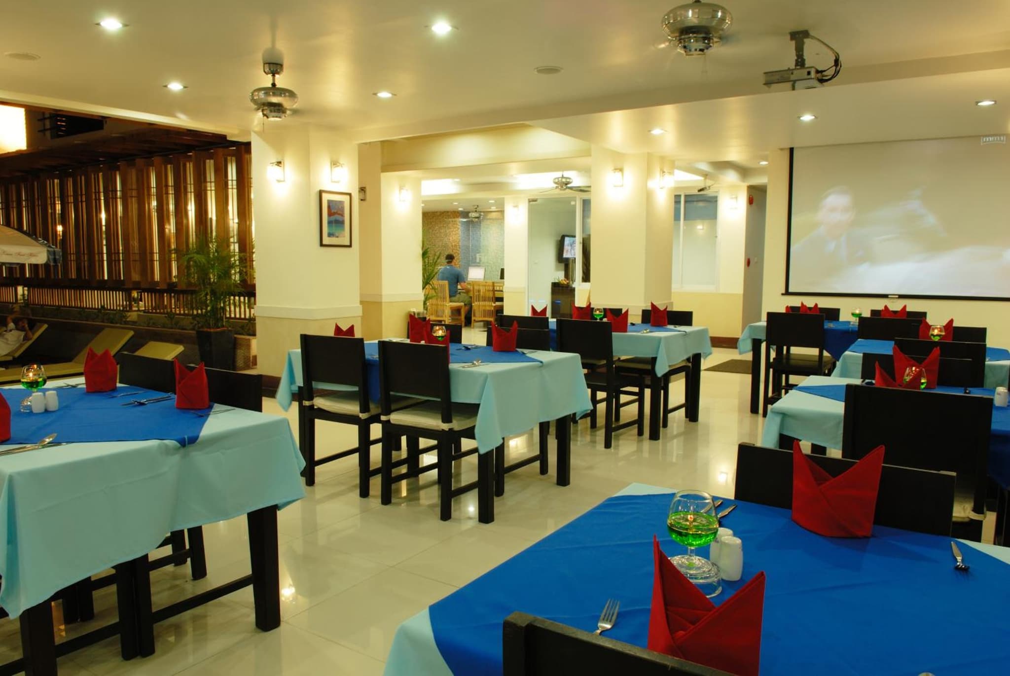 First Residence Hotel photo 7