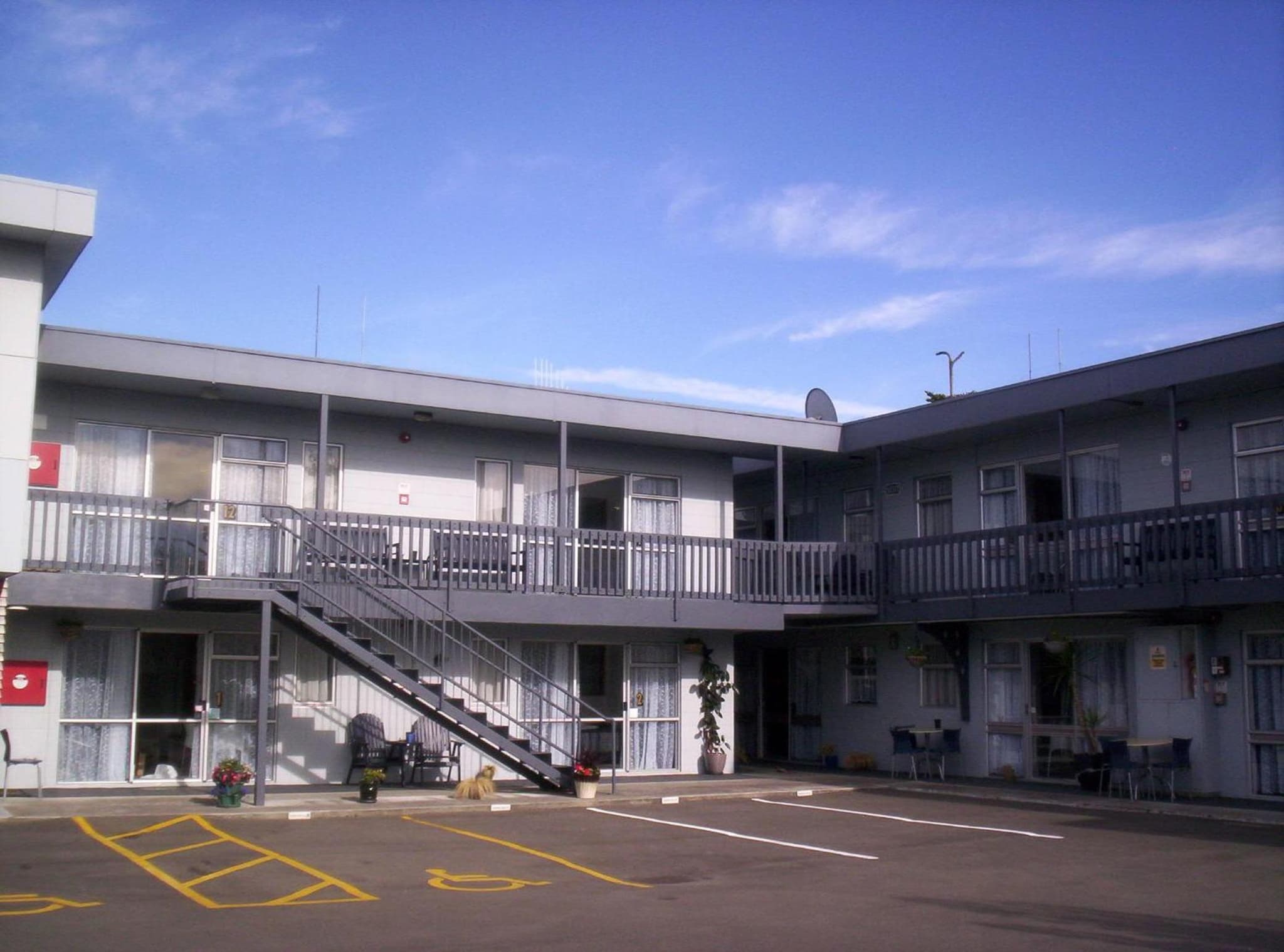 Broadway Motor Inn photo 7