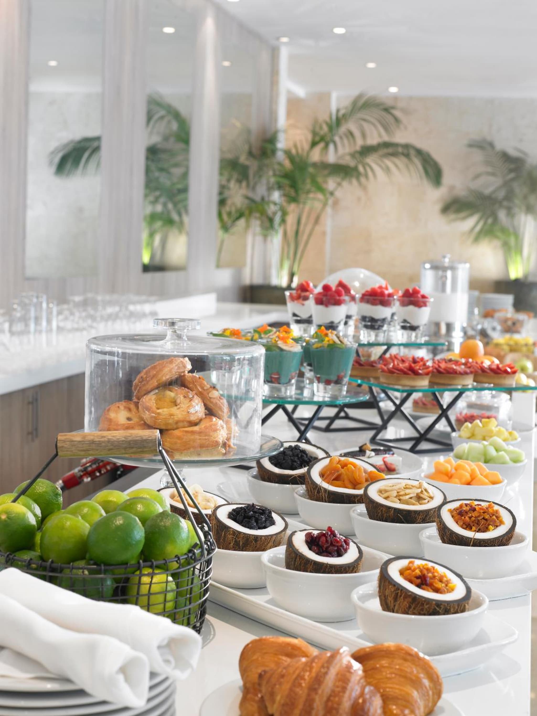 Grand Beach Hotel photo 2