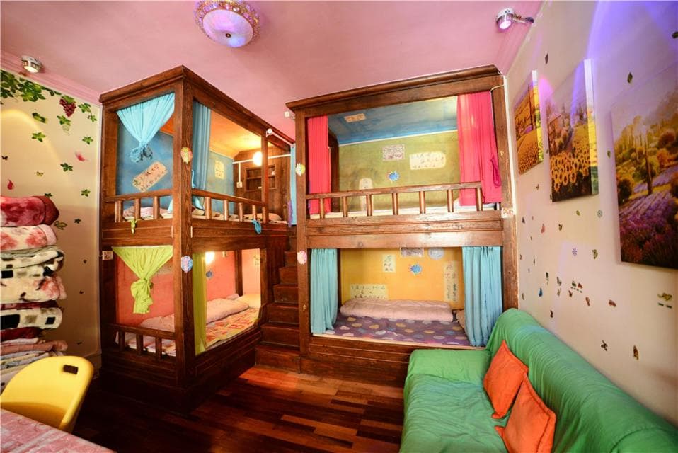 October Inn photo 8
