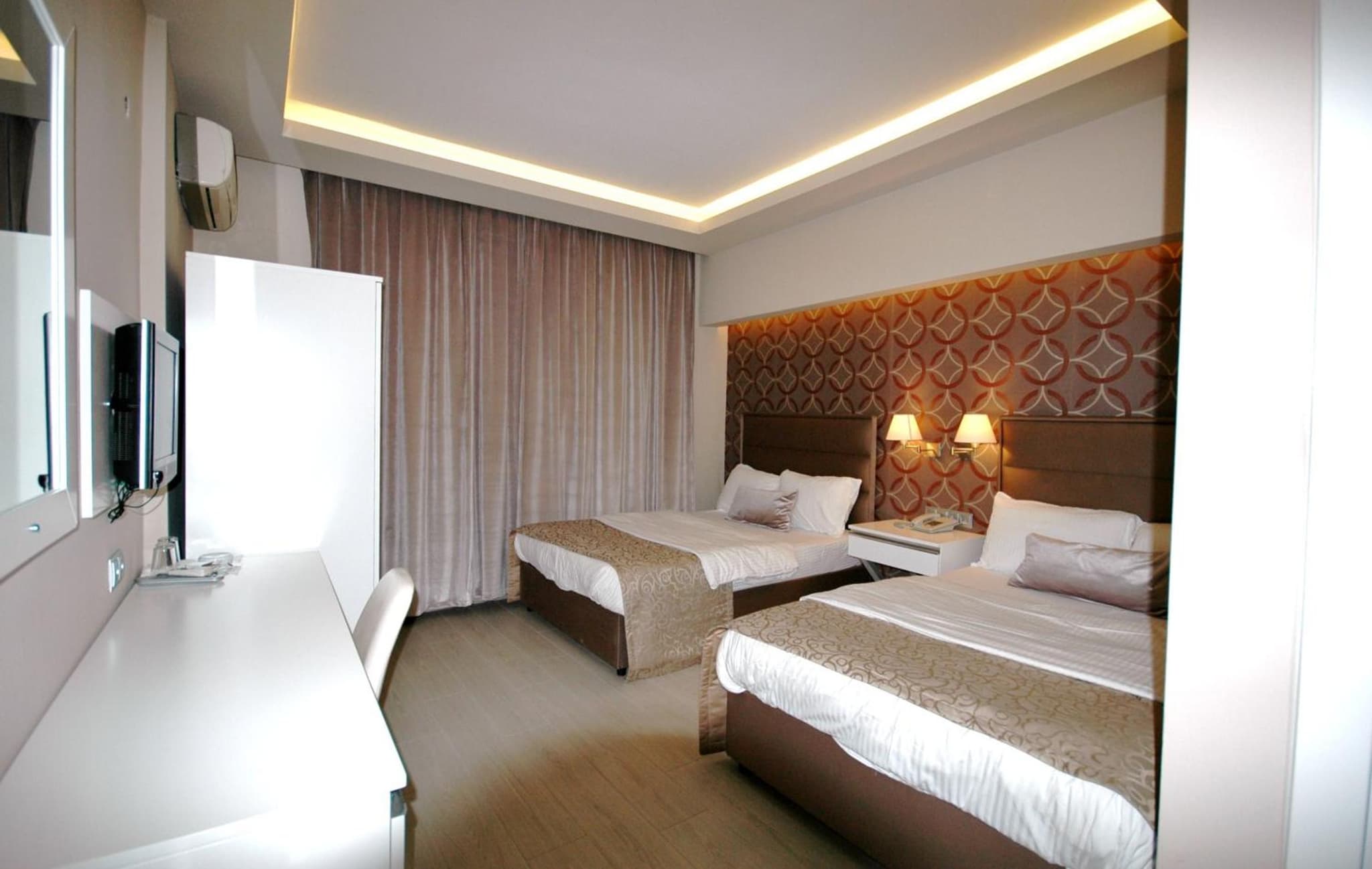 Kent Hotel photo 7