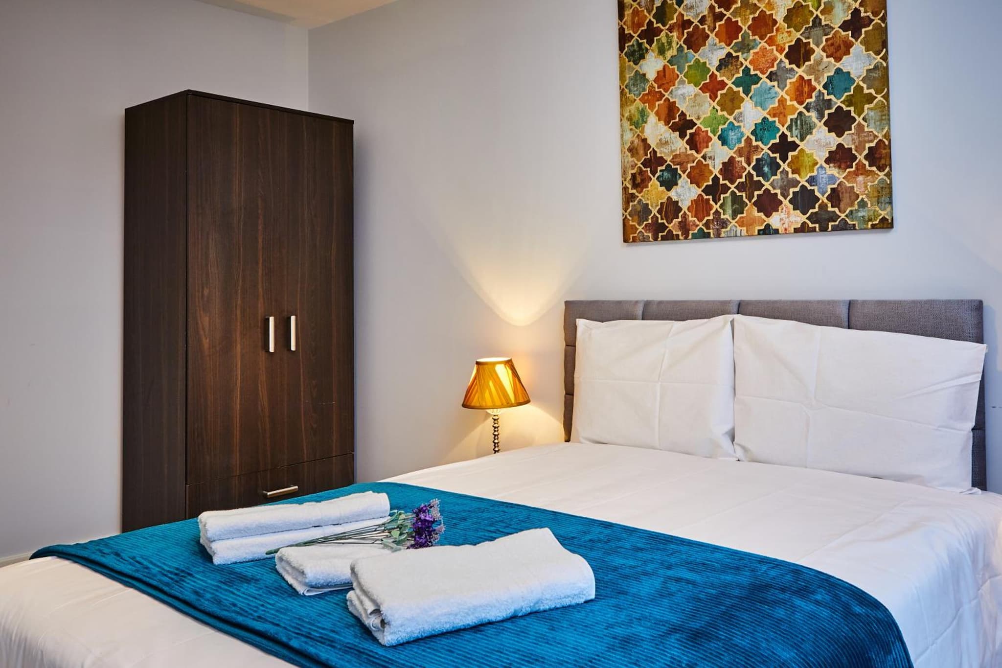 Elegant Plus Luxury Apartments photo 4