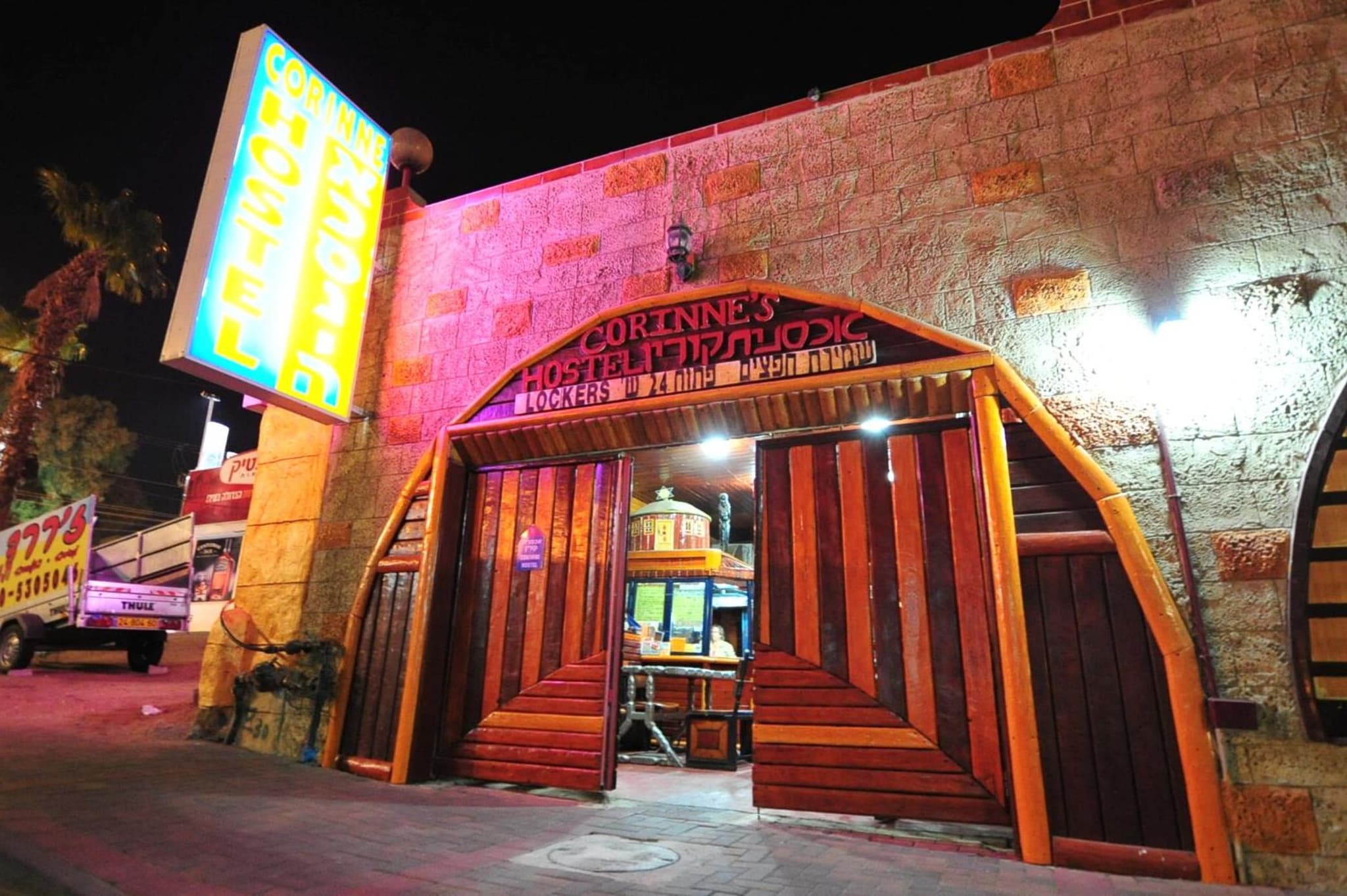 Corinne Hostel לזוגות ומשפחות וקורס צלילה