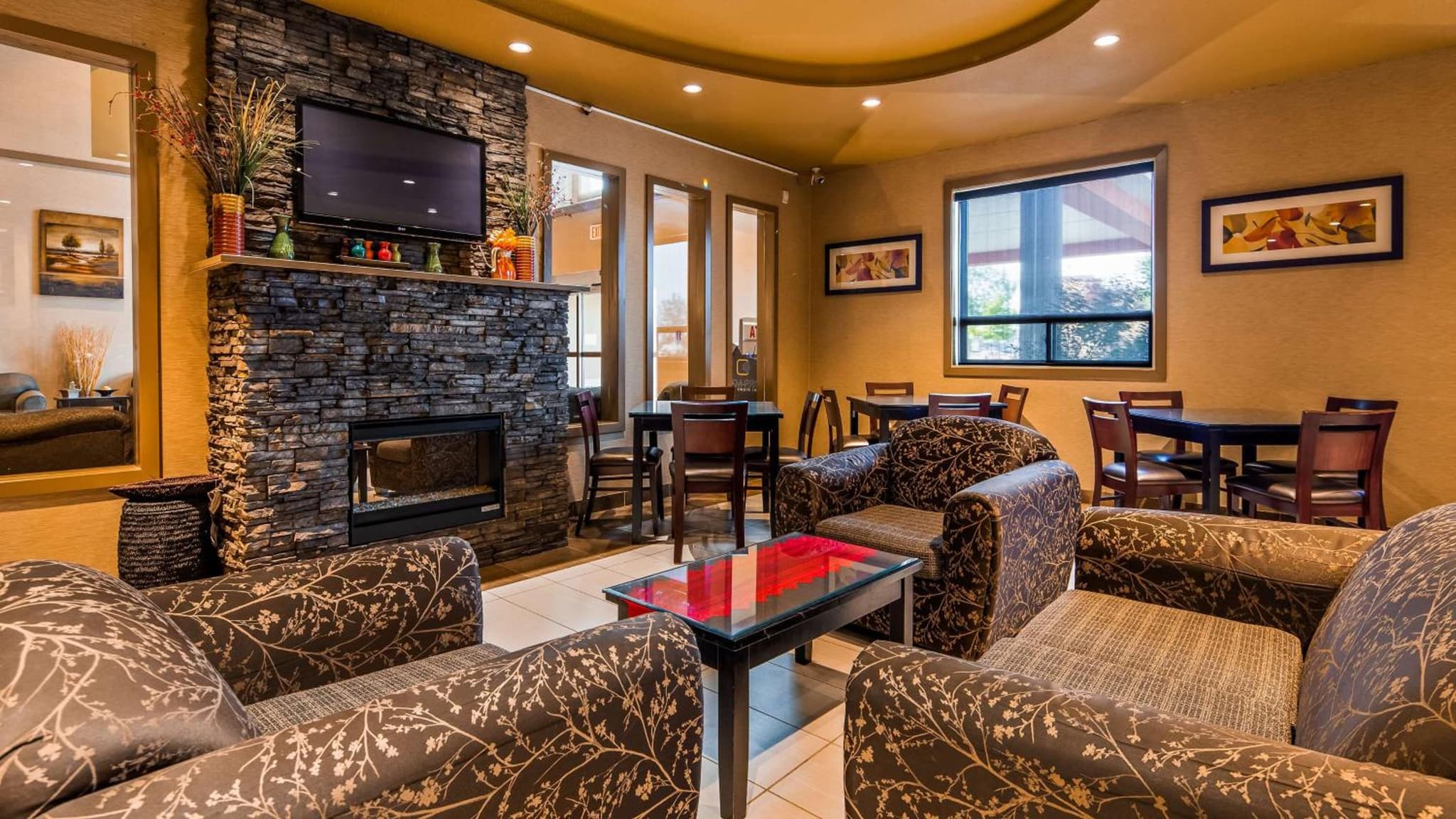 Best Western Estevan Inn & Suites photo 6