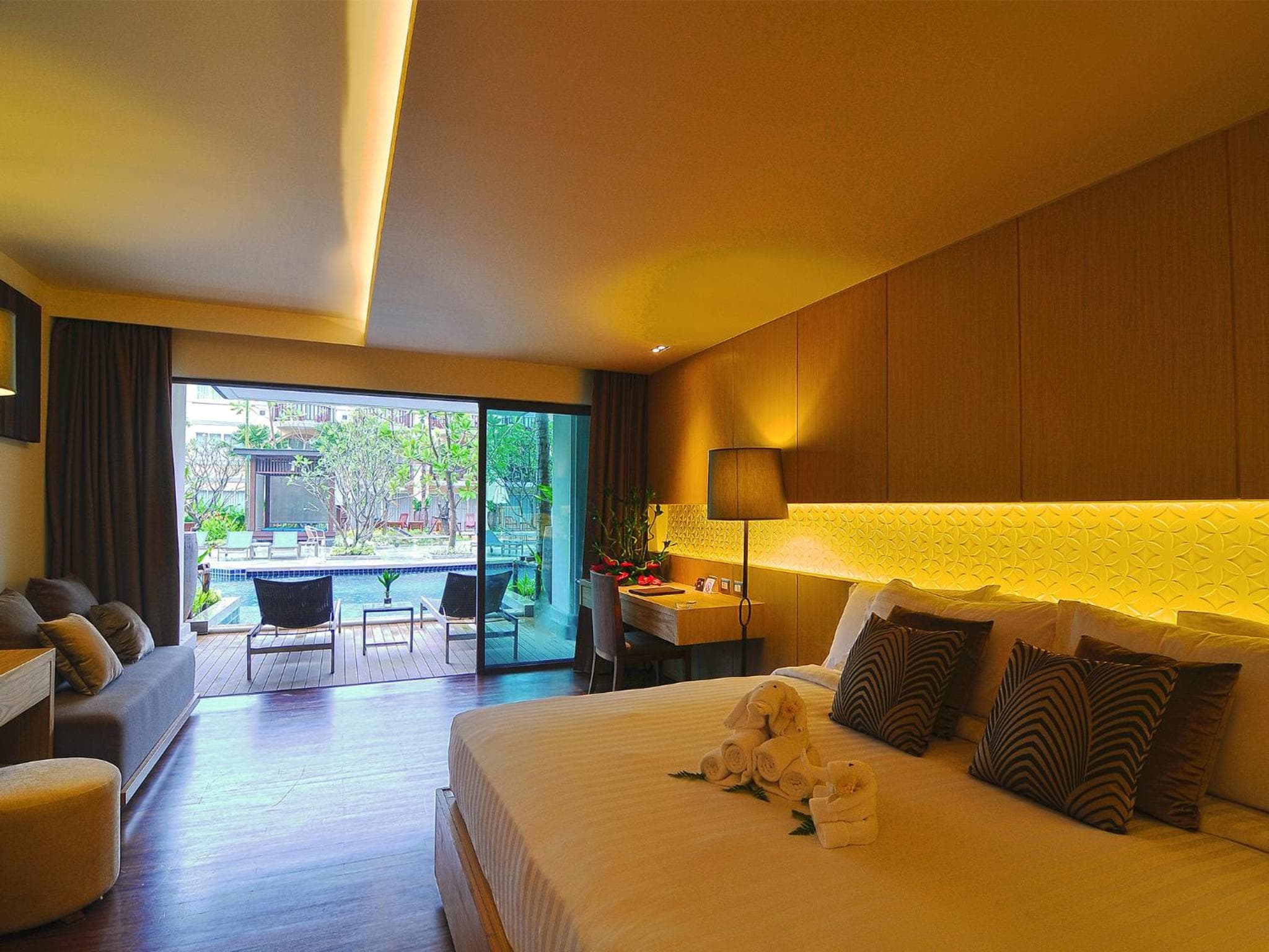 Phuket Graceland Resort and Spa photo 2