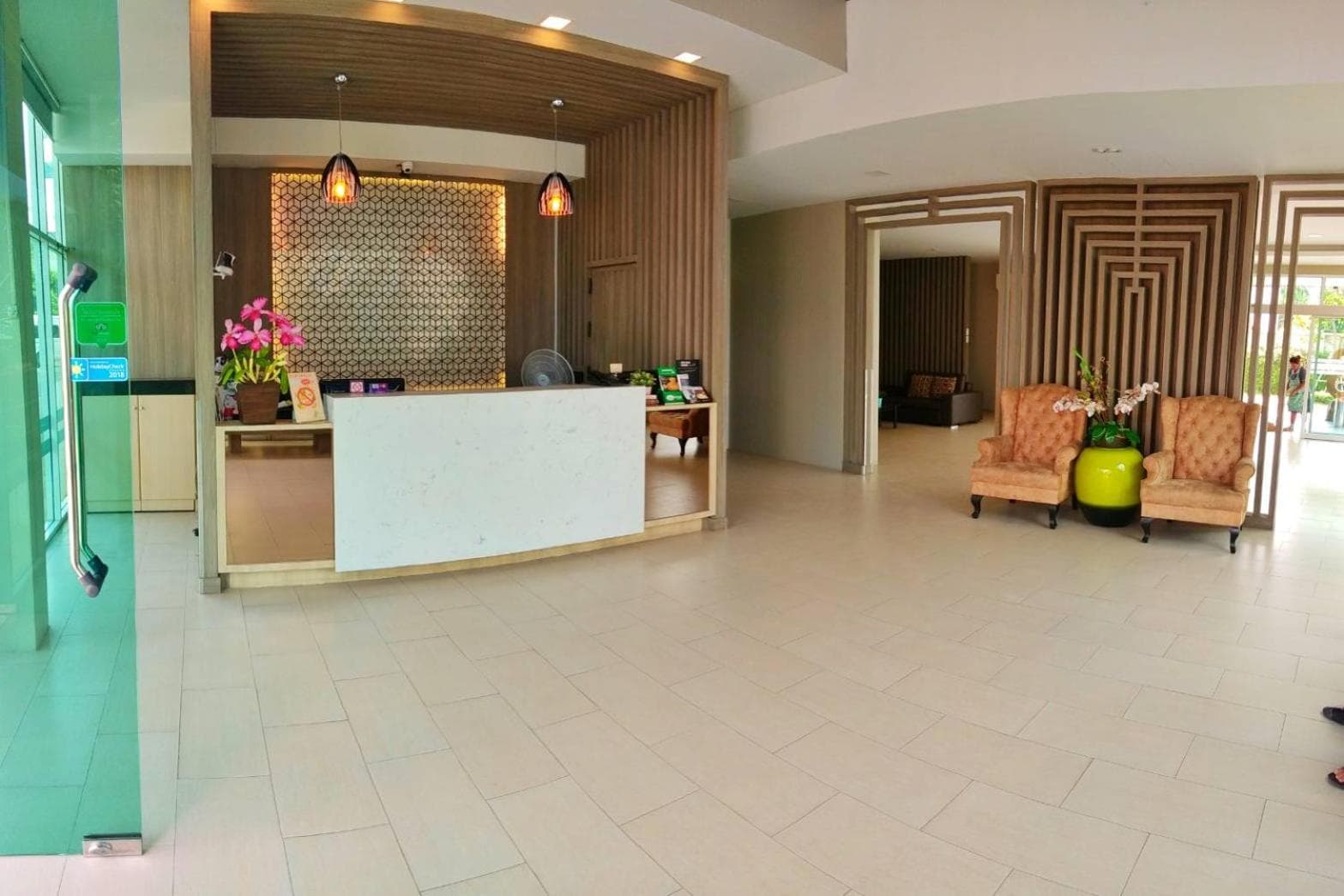 Embryo Hotel  photo 2