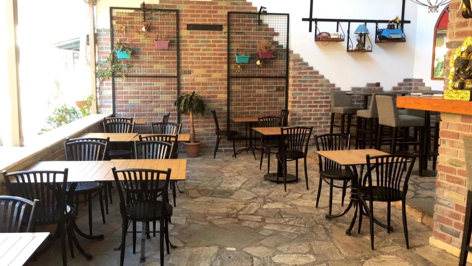 Patio Hotel photo 5