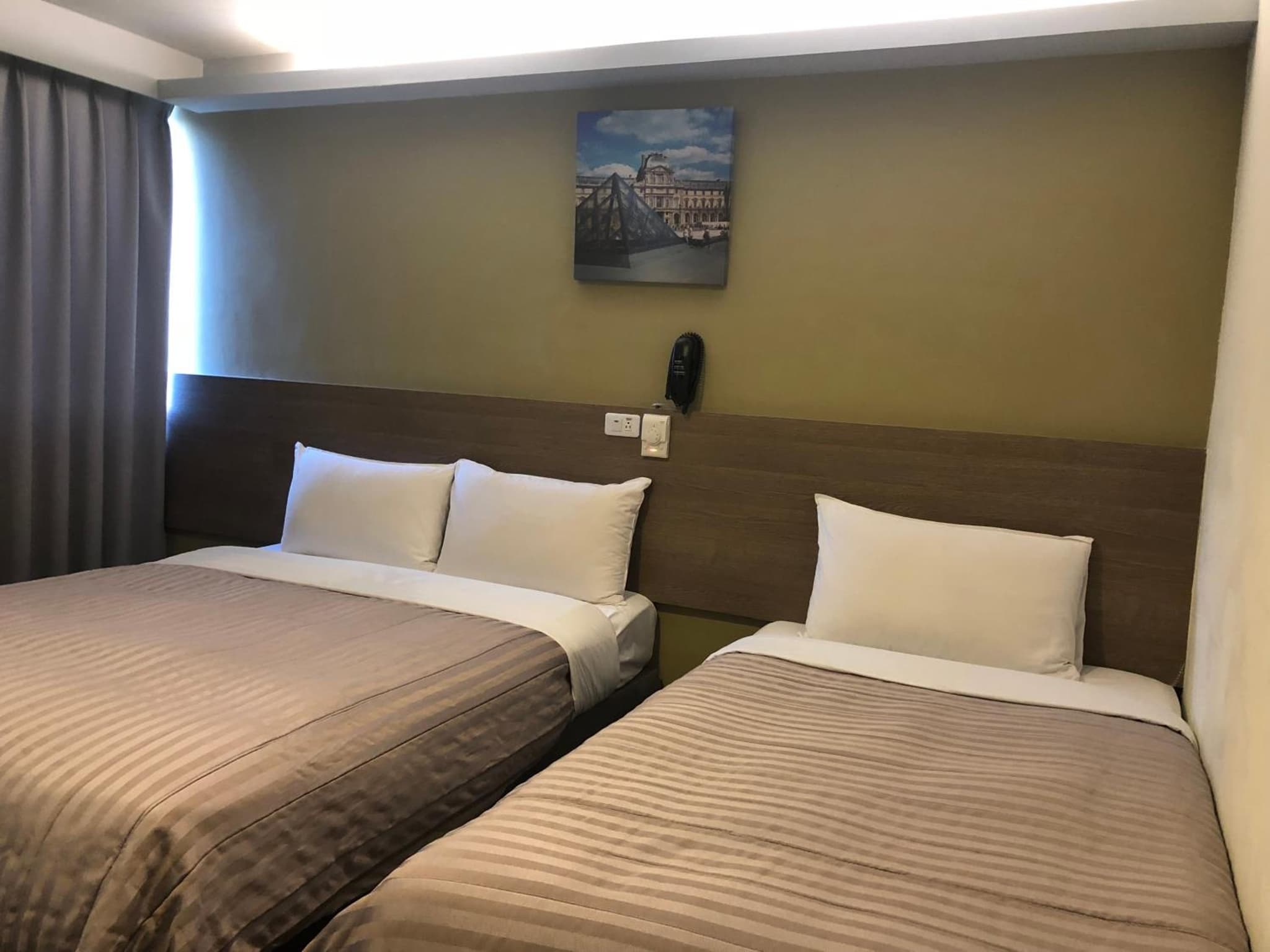 Chance Hotel photo 2