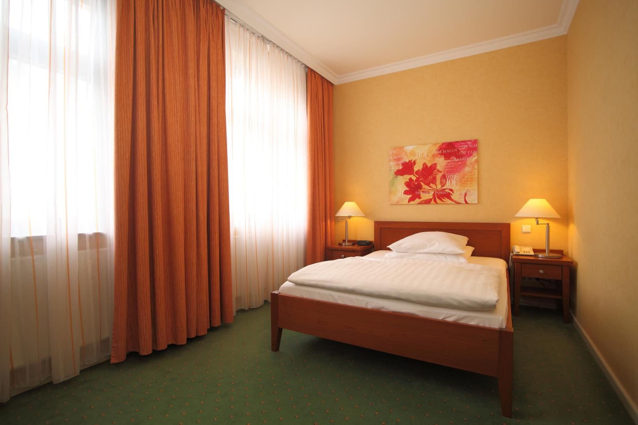 Alster-Hof photo 4