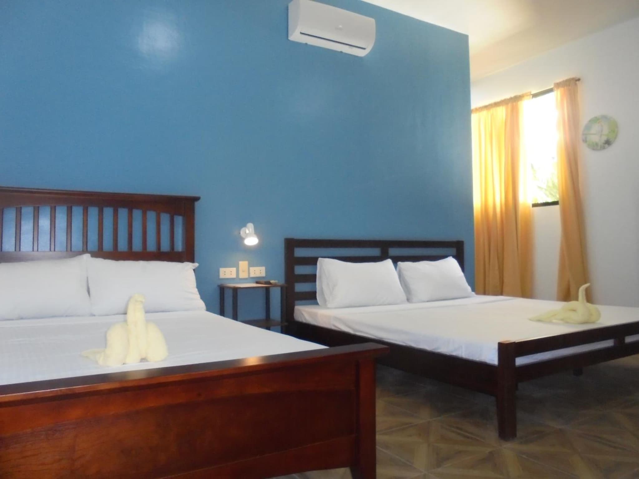 Mayas Guesthouse photo 3