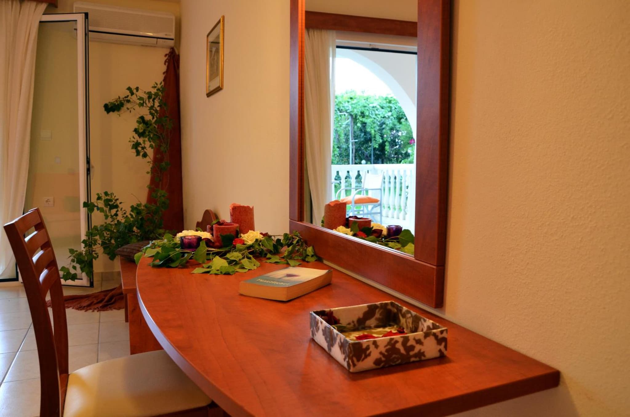 Belussi Beach Hotel & Suites photo 3