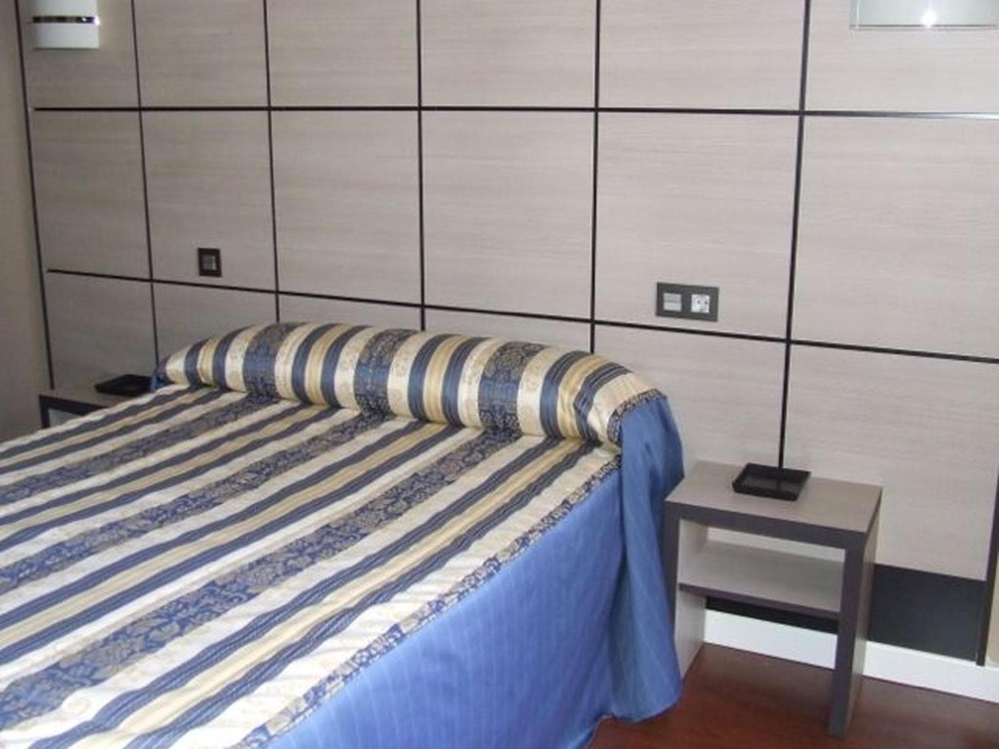 Hostal Larios photo 9