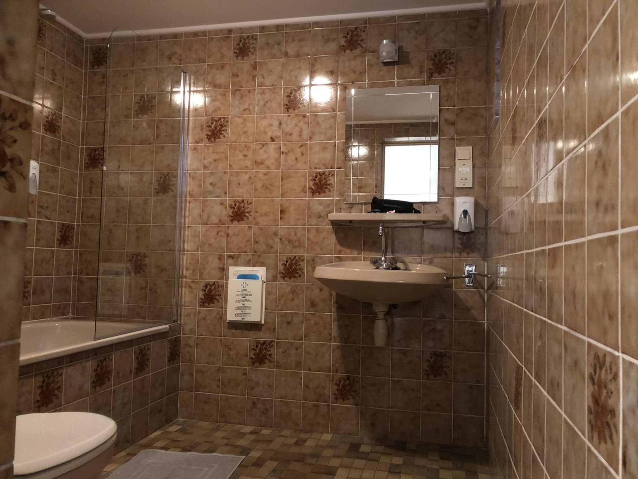 Mimosa Hotel photo 9