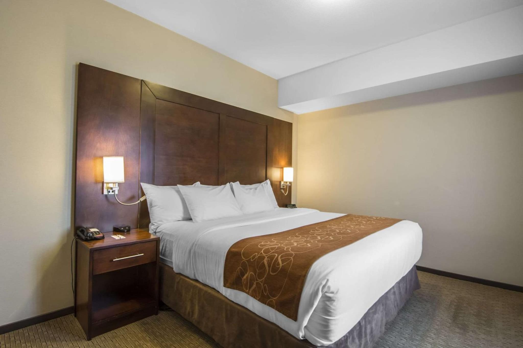 Comfort Suites photo 5