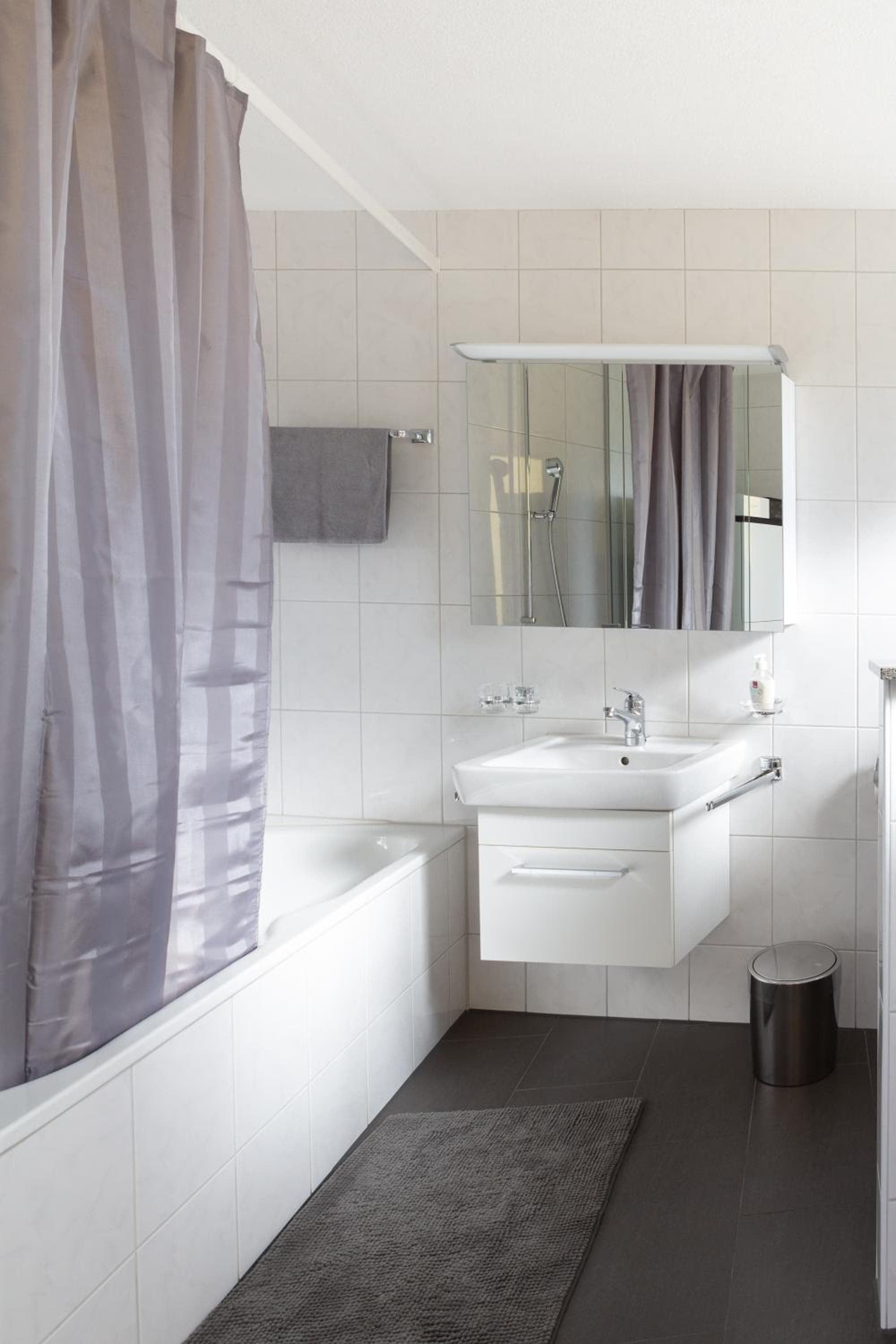 Modern & Central Apartments photo 7