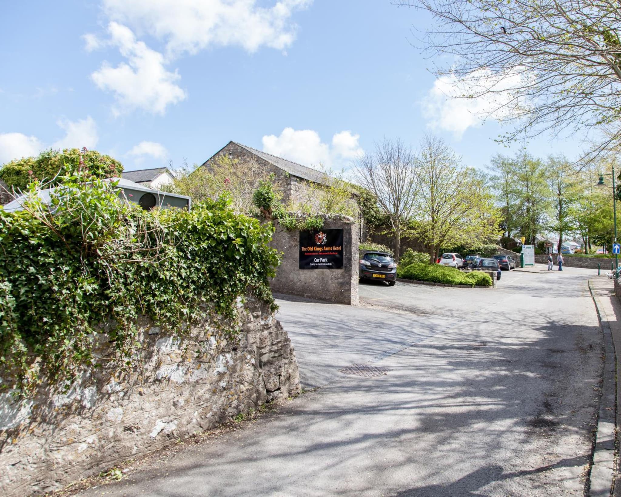 Old Kings Arms Hotel photo 6