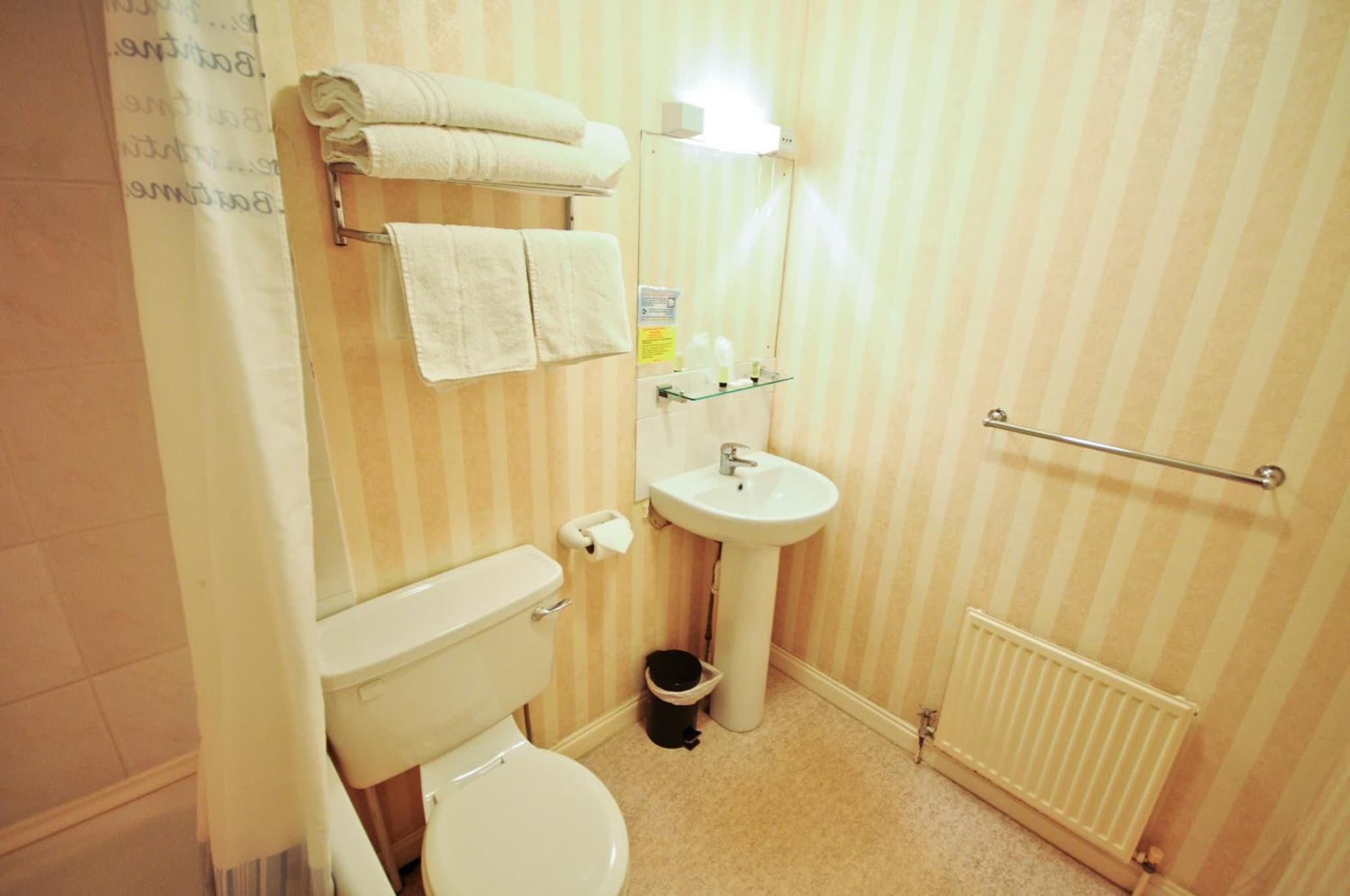 Denewood Hotel photo 9
