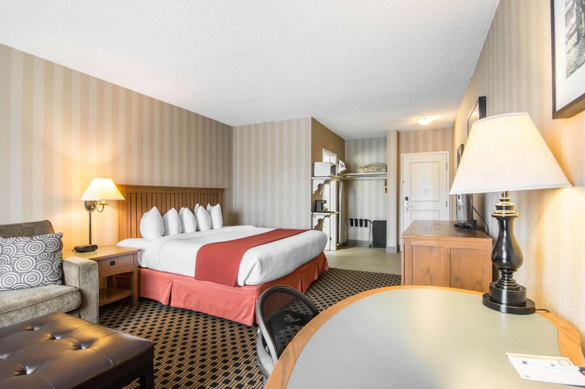 Quality Hotel Drumheller photo 6