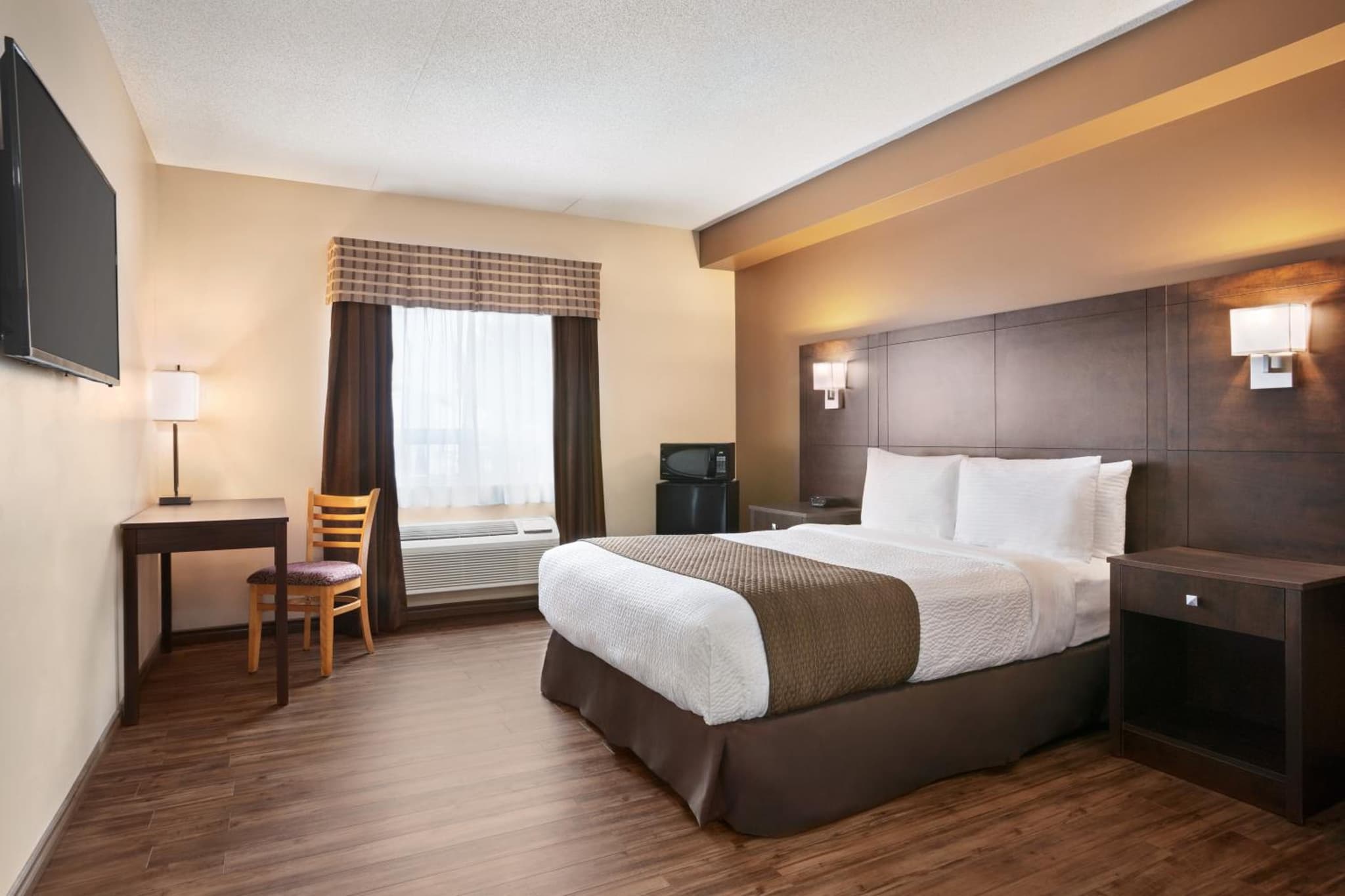 Days Inn by Wyndham Leamington photo 8