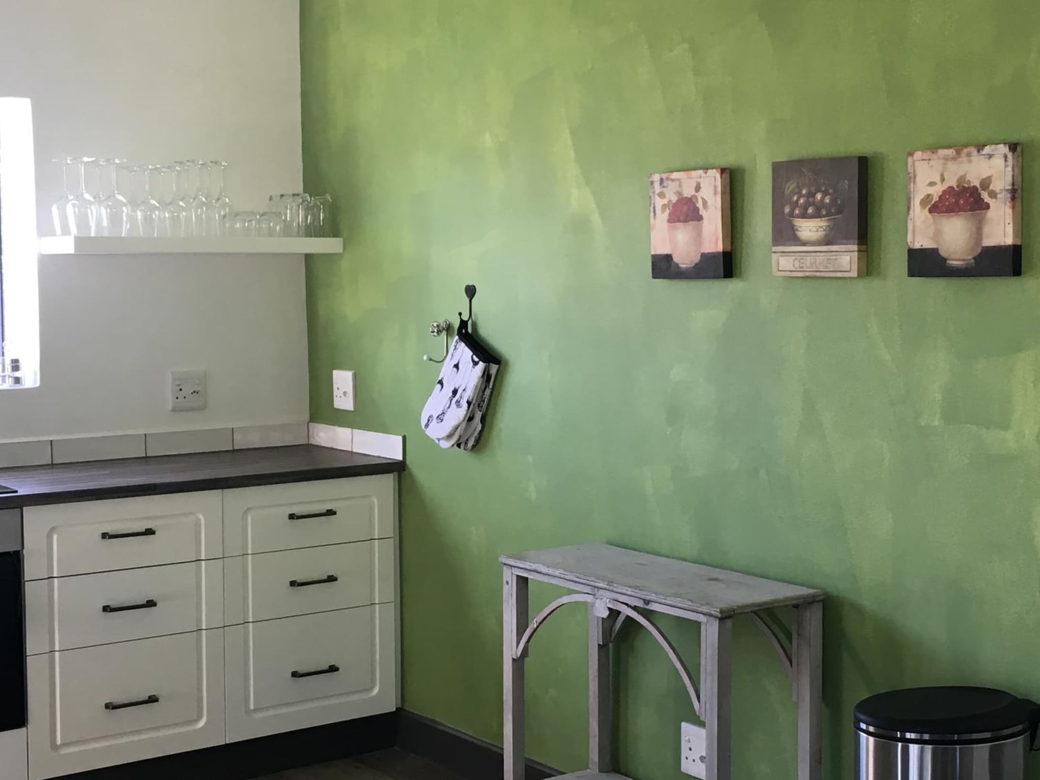 Sweetwater Guesthouse photo 8