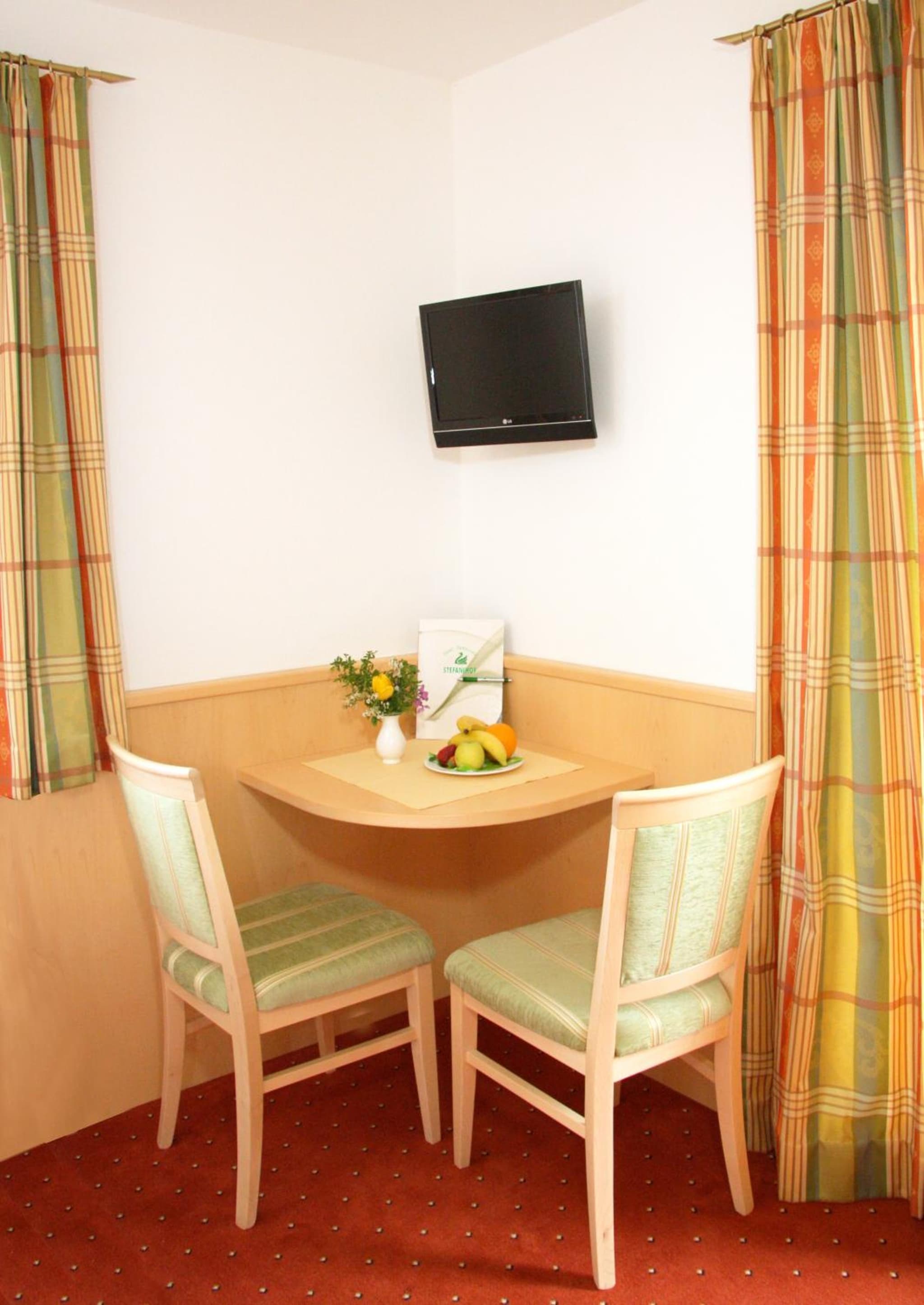 Hotel-Restaurant Stefanihof photo 5