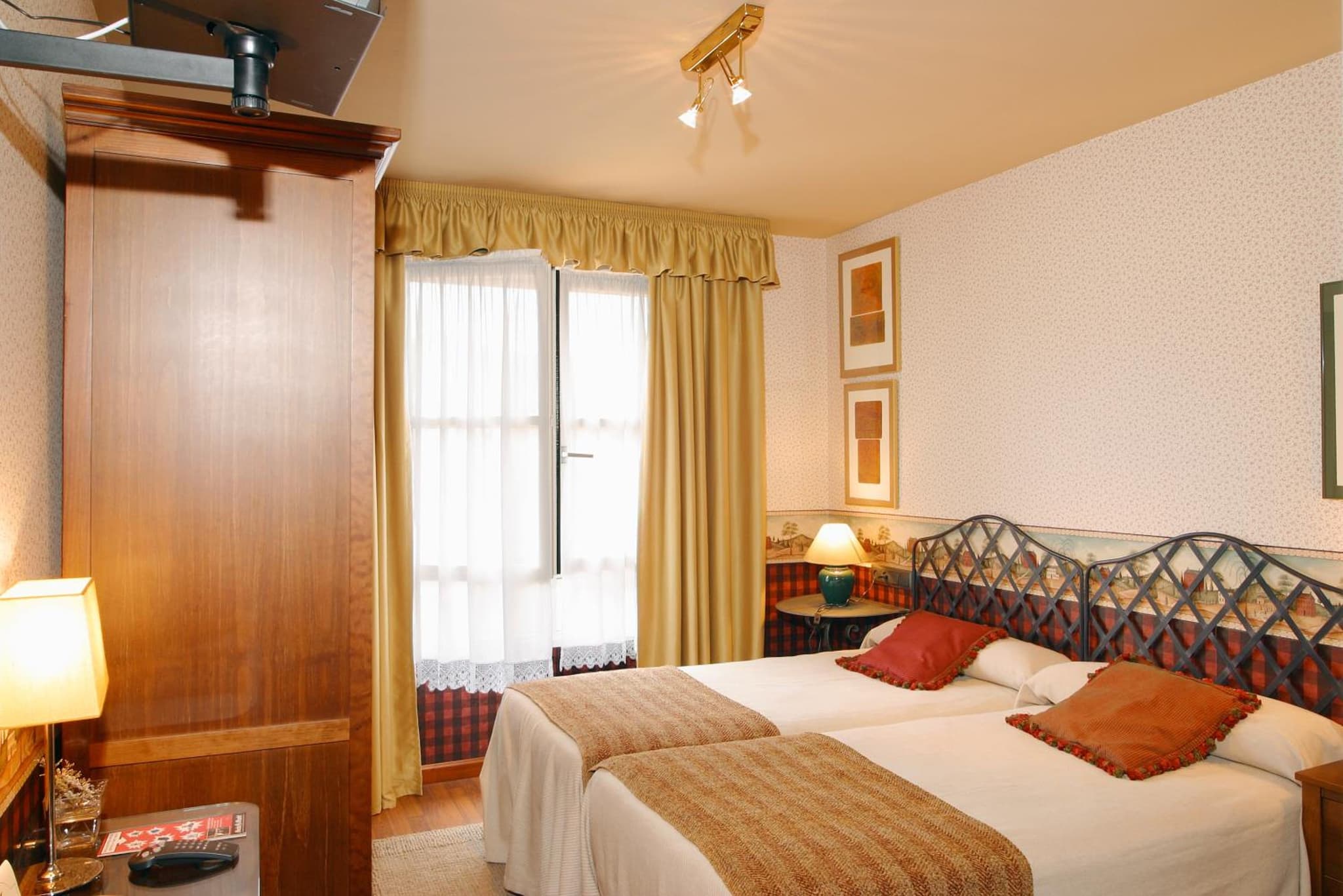 hotel room