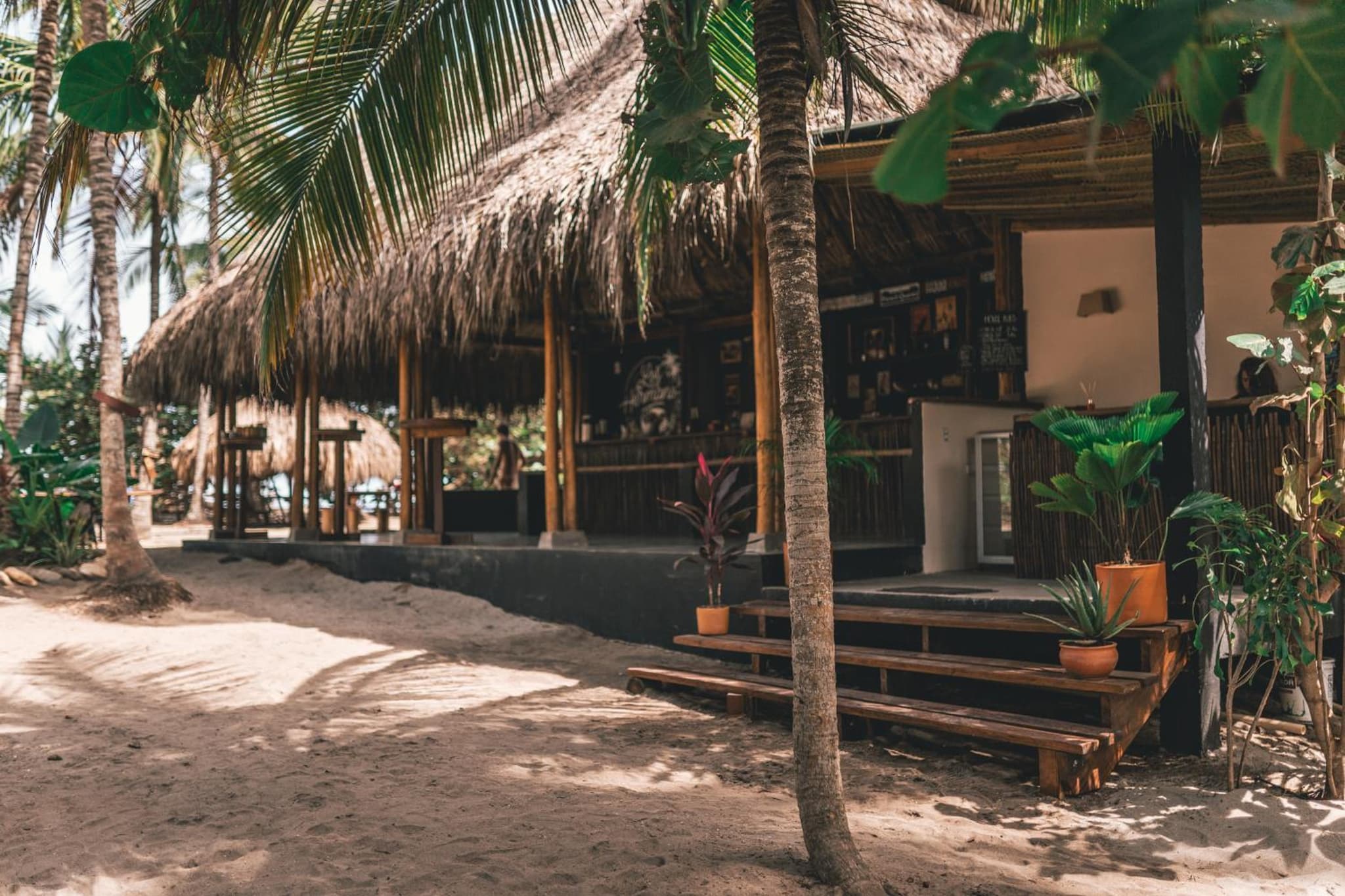 Los Hermanos Beach Hostal