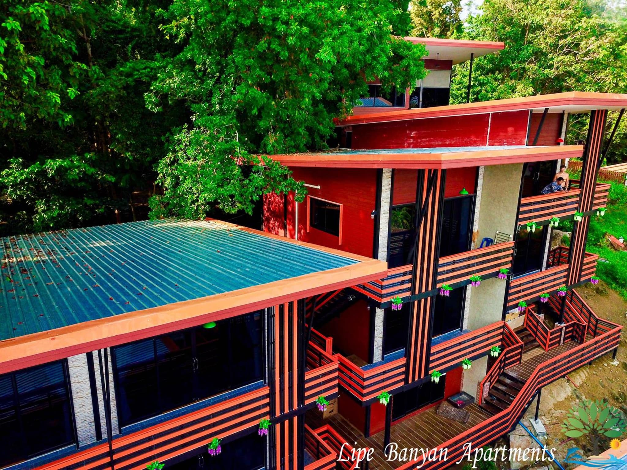 Lipe Banyan Apartments