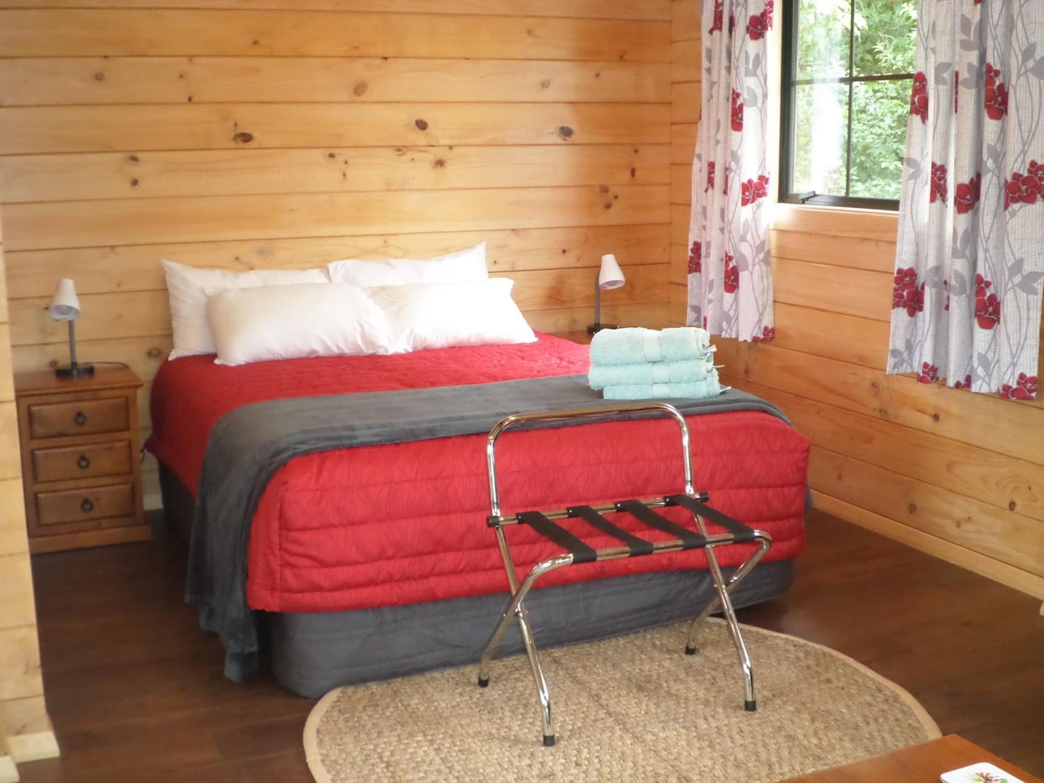 Central Chalets Ltd photo 3
