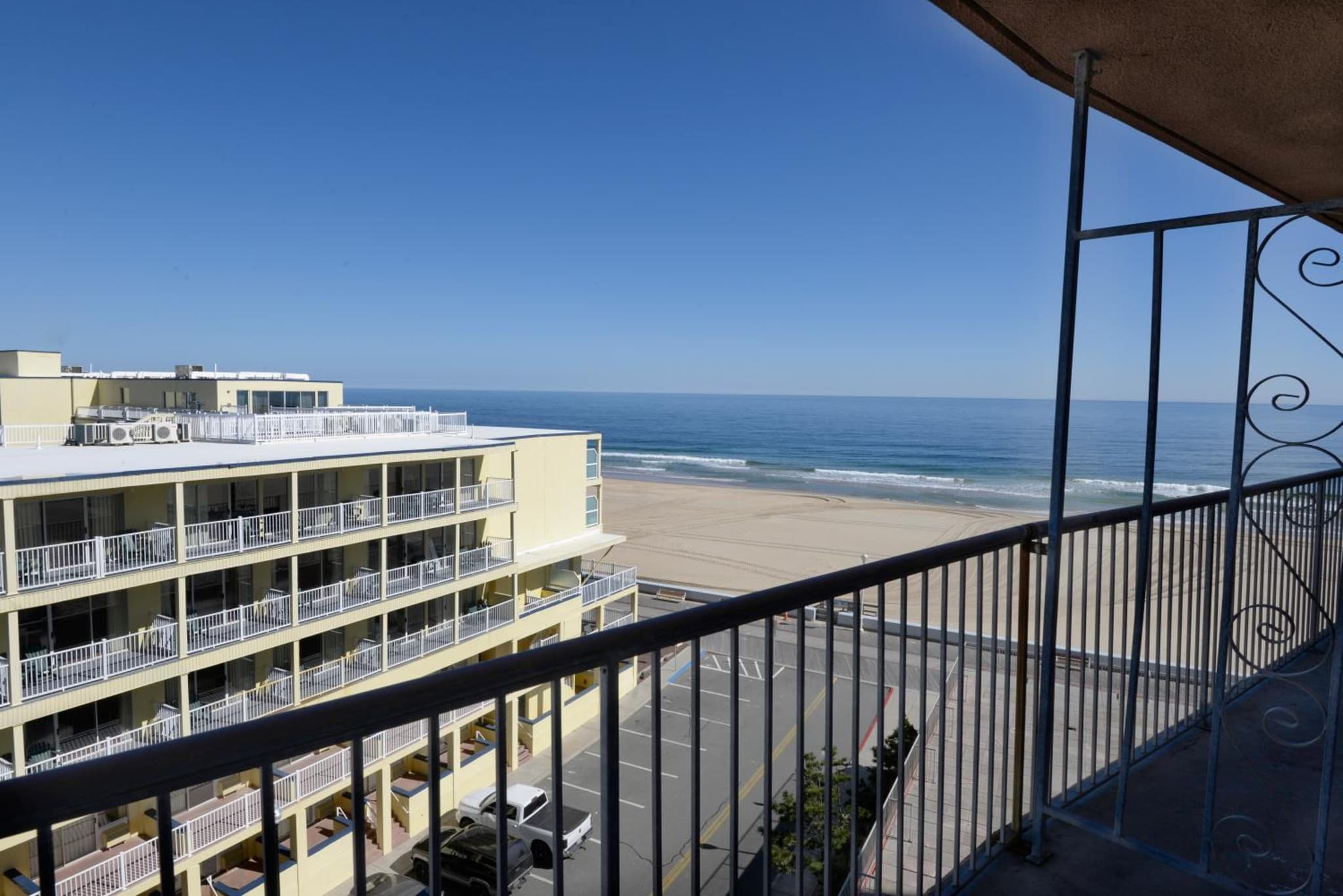 Grand Hotel Ocean City Oceanfront photo 5