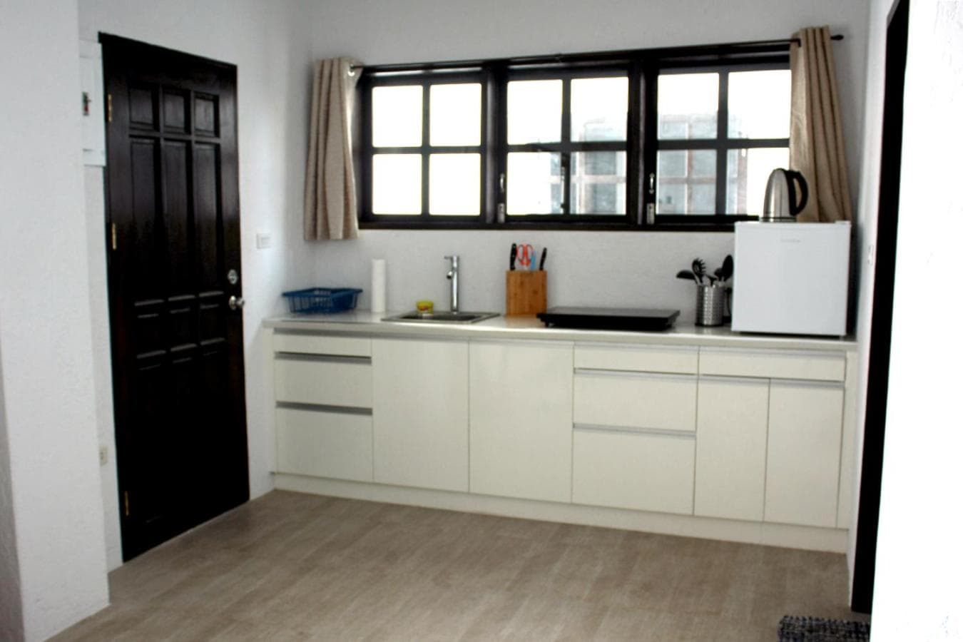 Sentro Suites Siargao photo 2