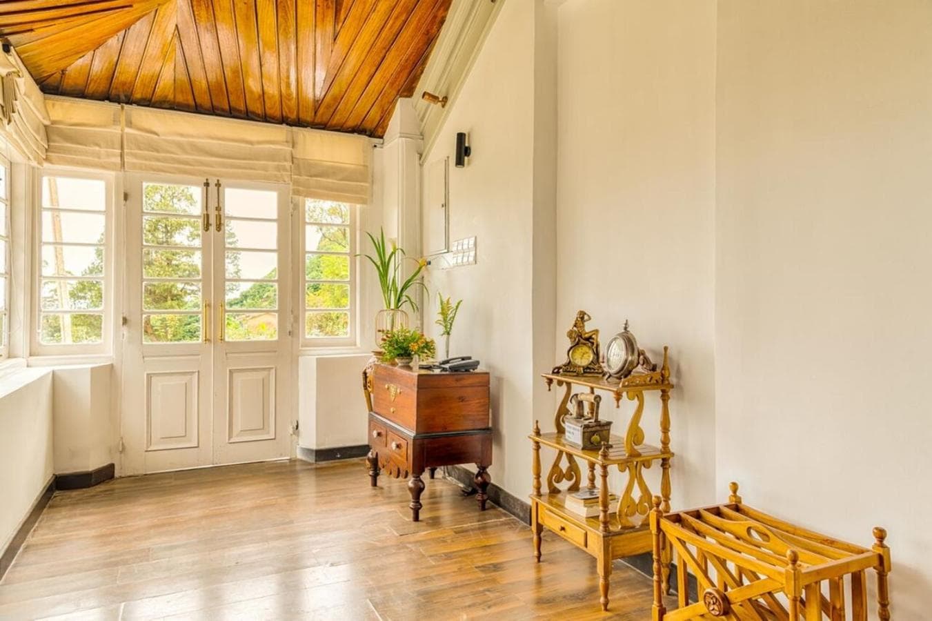 The Clovelly Bungalow photo 8
