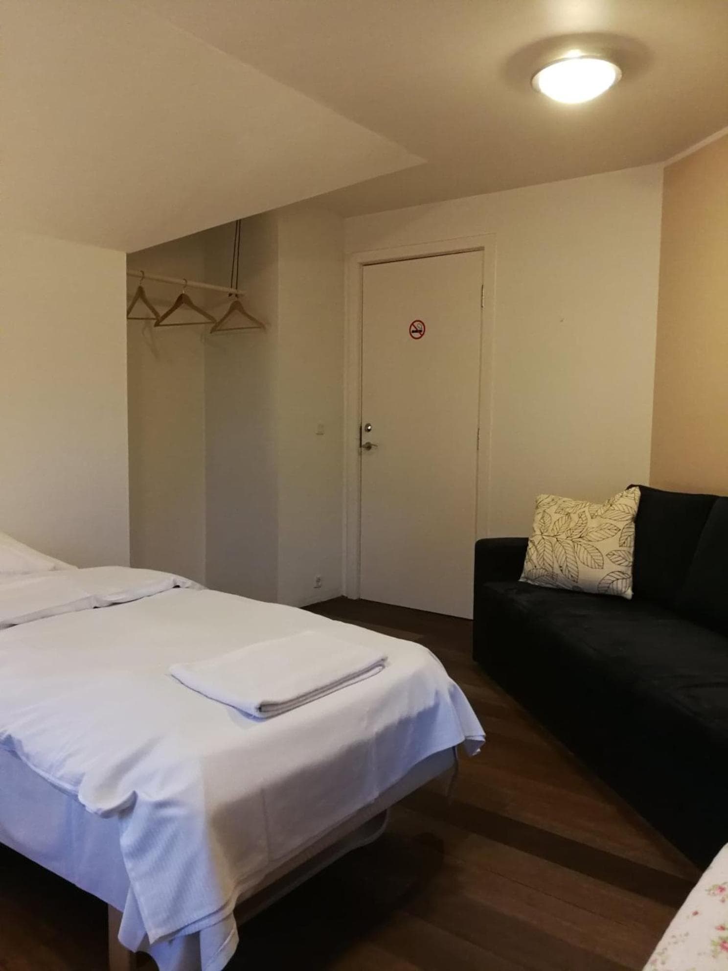 Lavilla Guesthouse photo 3