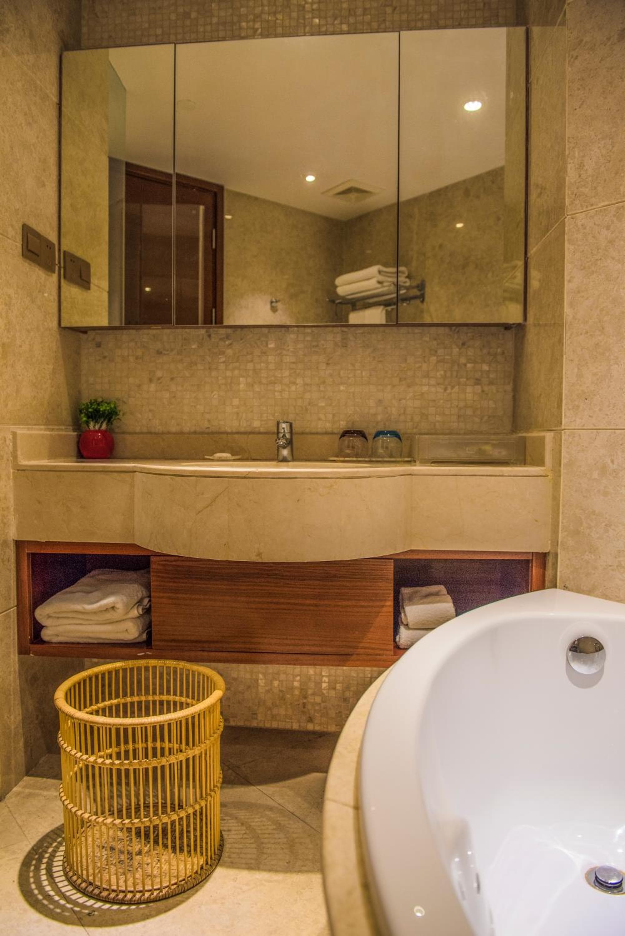 Sanya Seacube Holiday Hotel photo 7