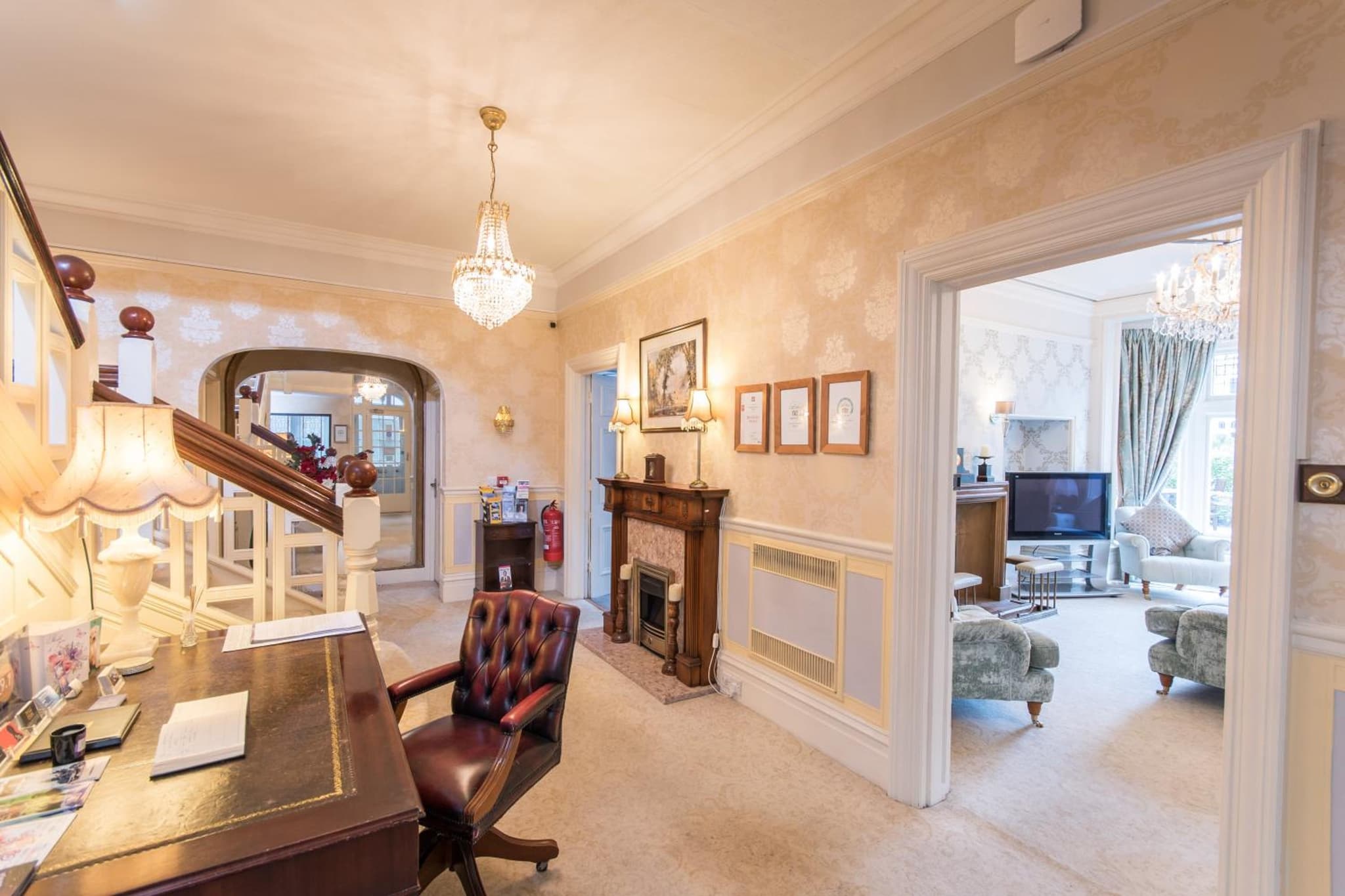Grovefield Manor photo 6