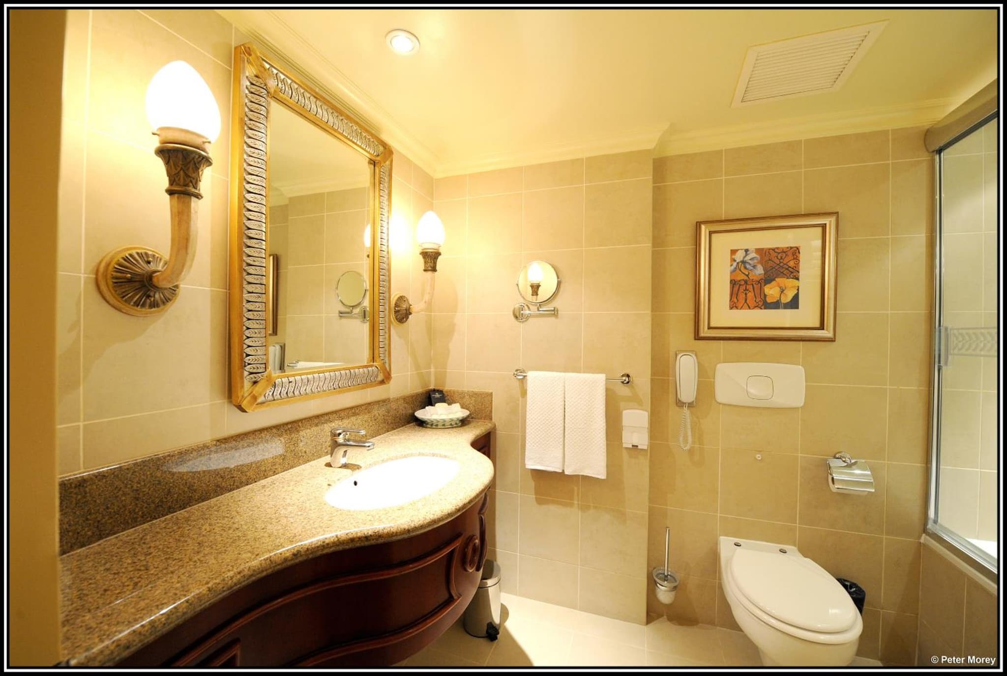 Peermont D'oreale Grande at Emperors Palace photo 6