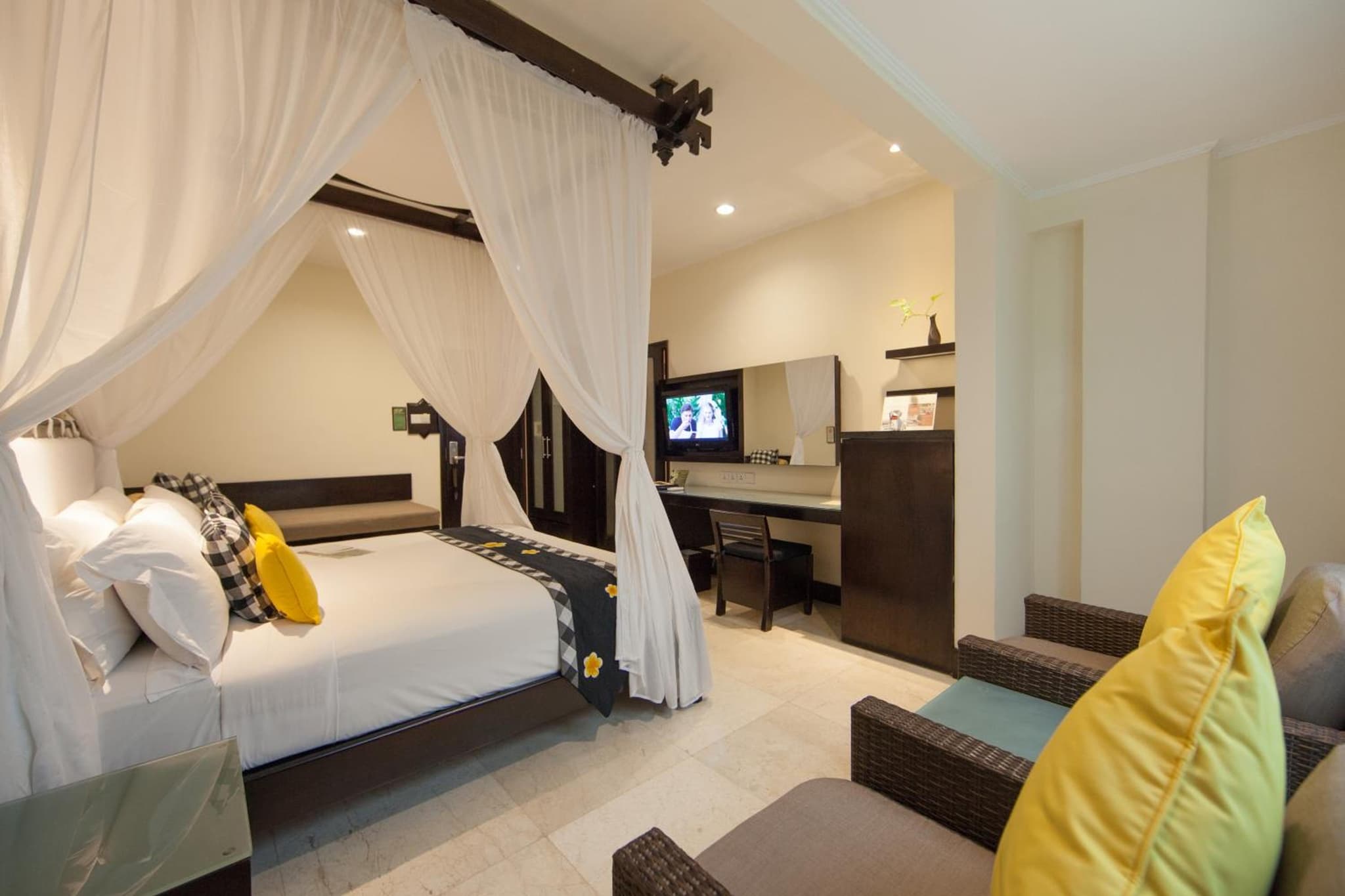 Legian Beach Hotel photo 3