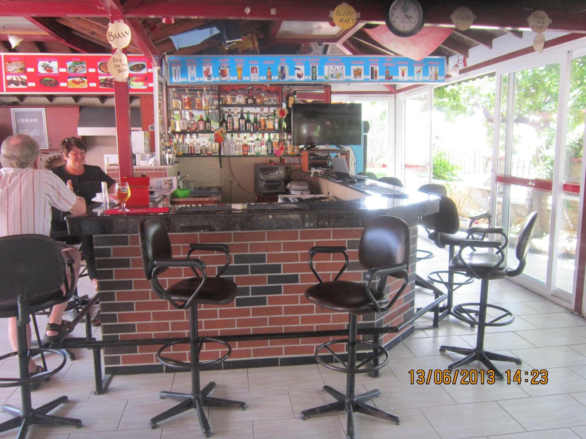Red Rose Hotel photo 6
