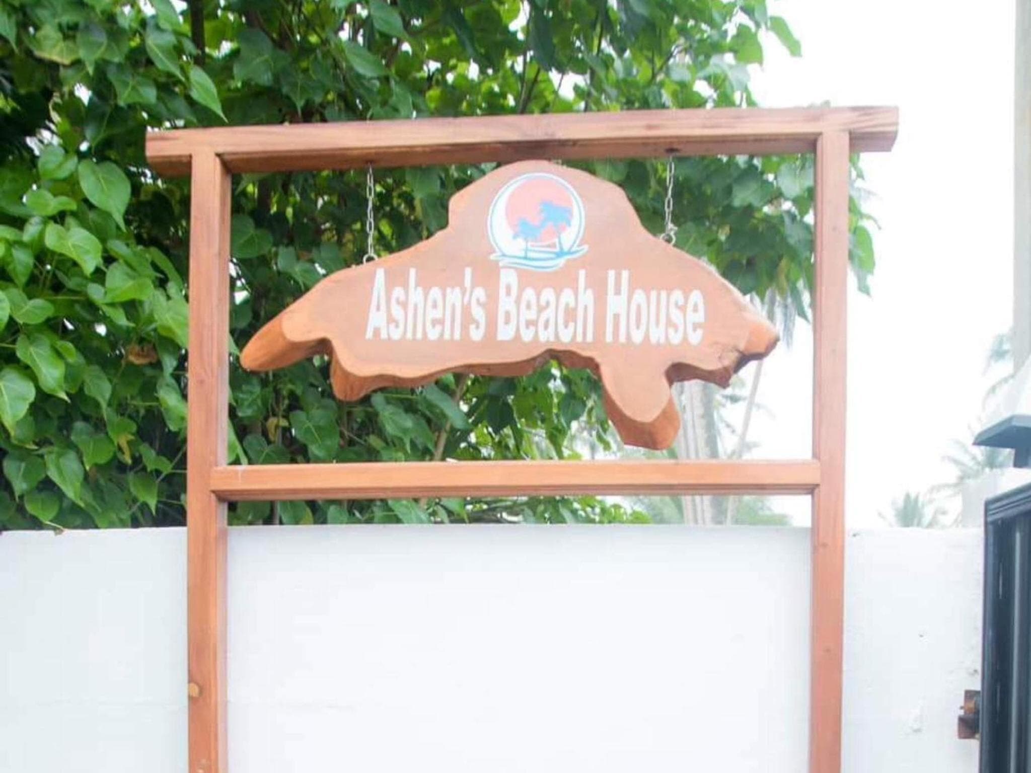Ashen's Beach House photo 3