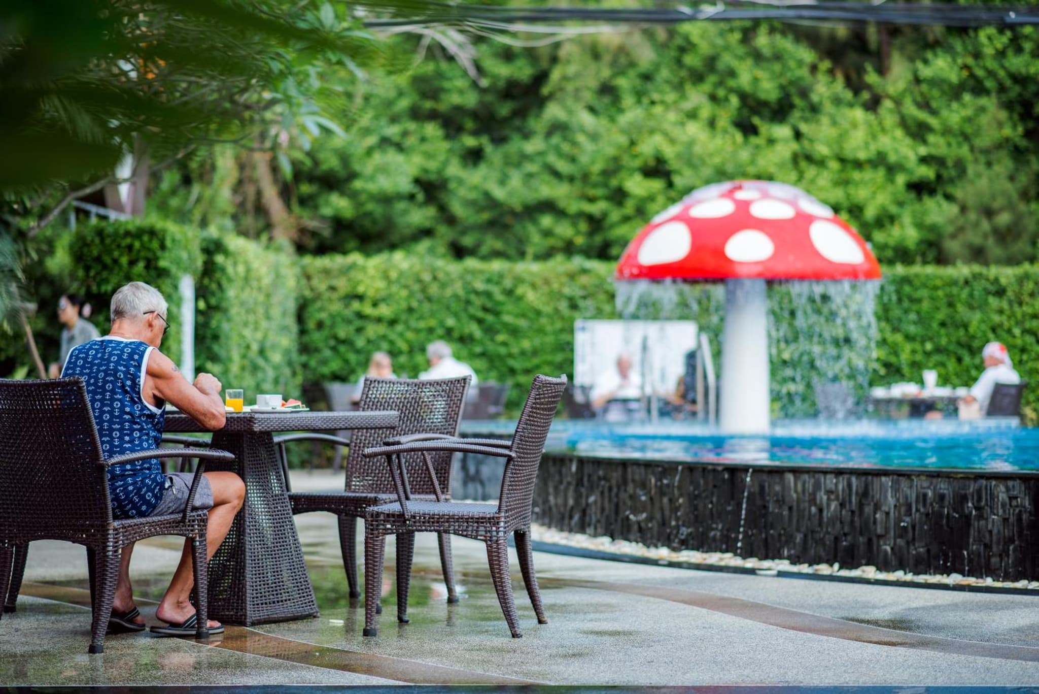 Golden Beach Cha-Am Hotel photo 4