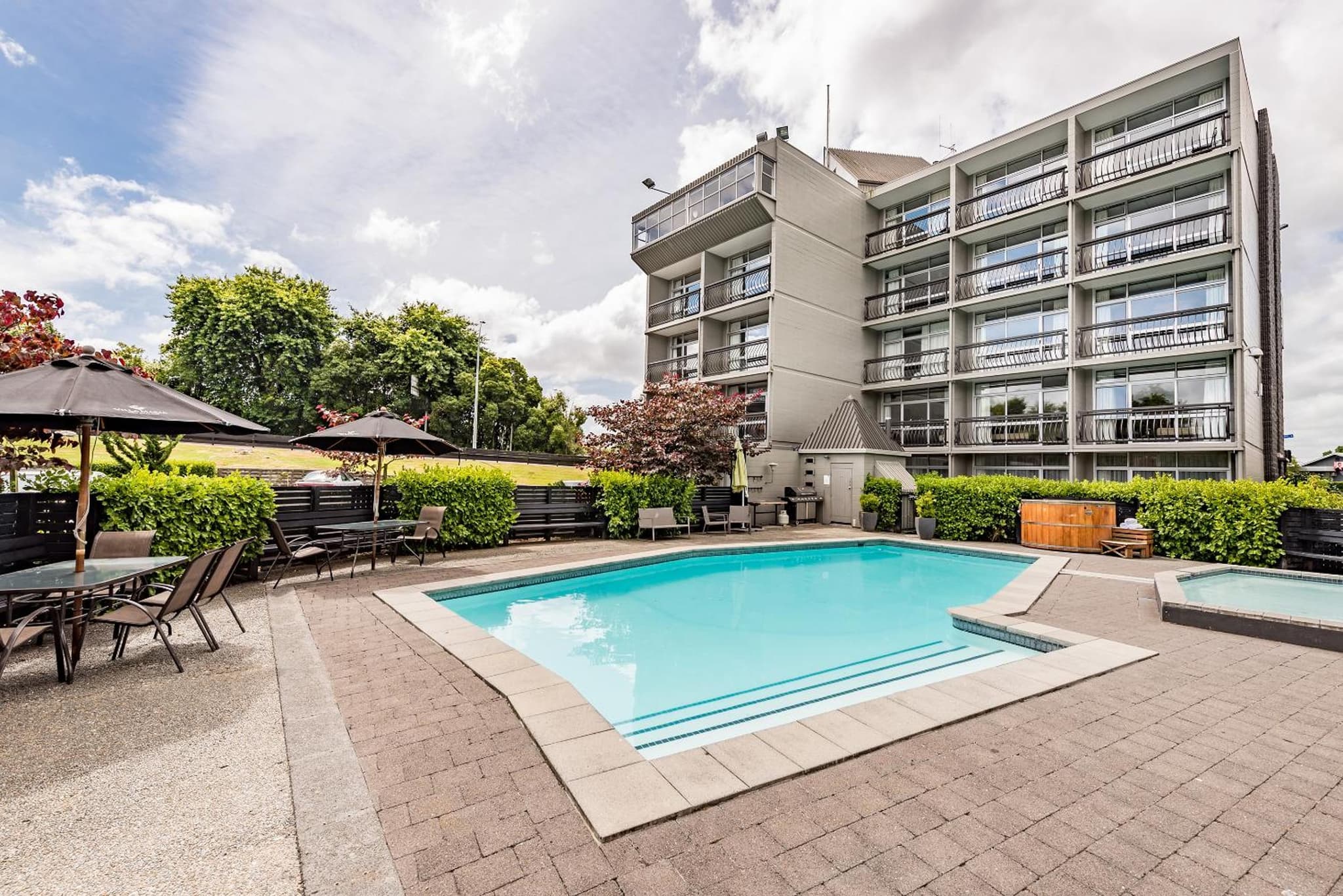 Heartland Ambassador Hotel Hamilton photo 3