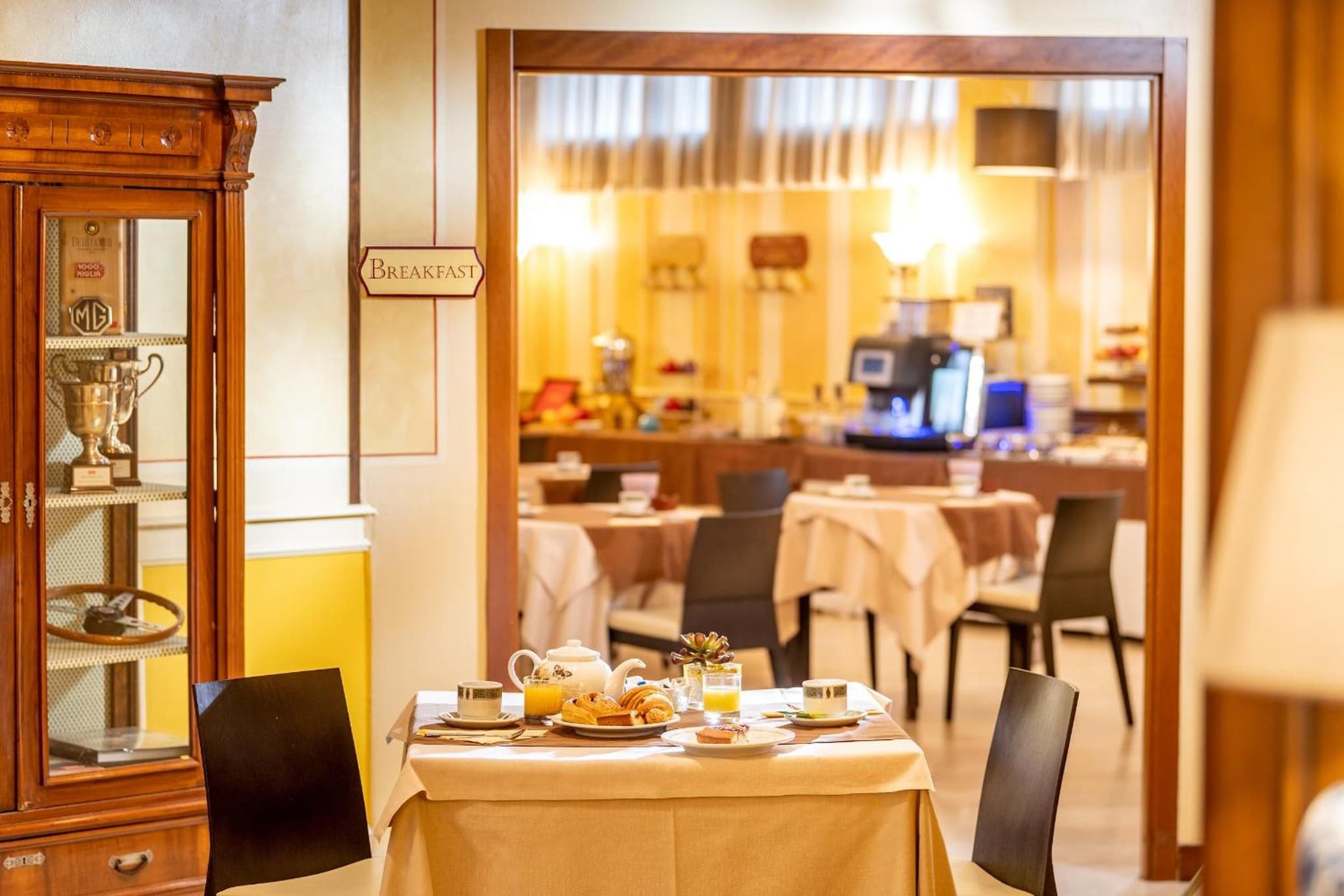 dining