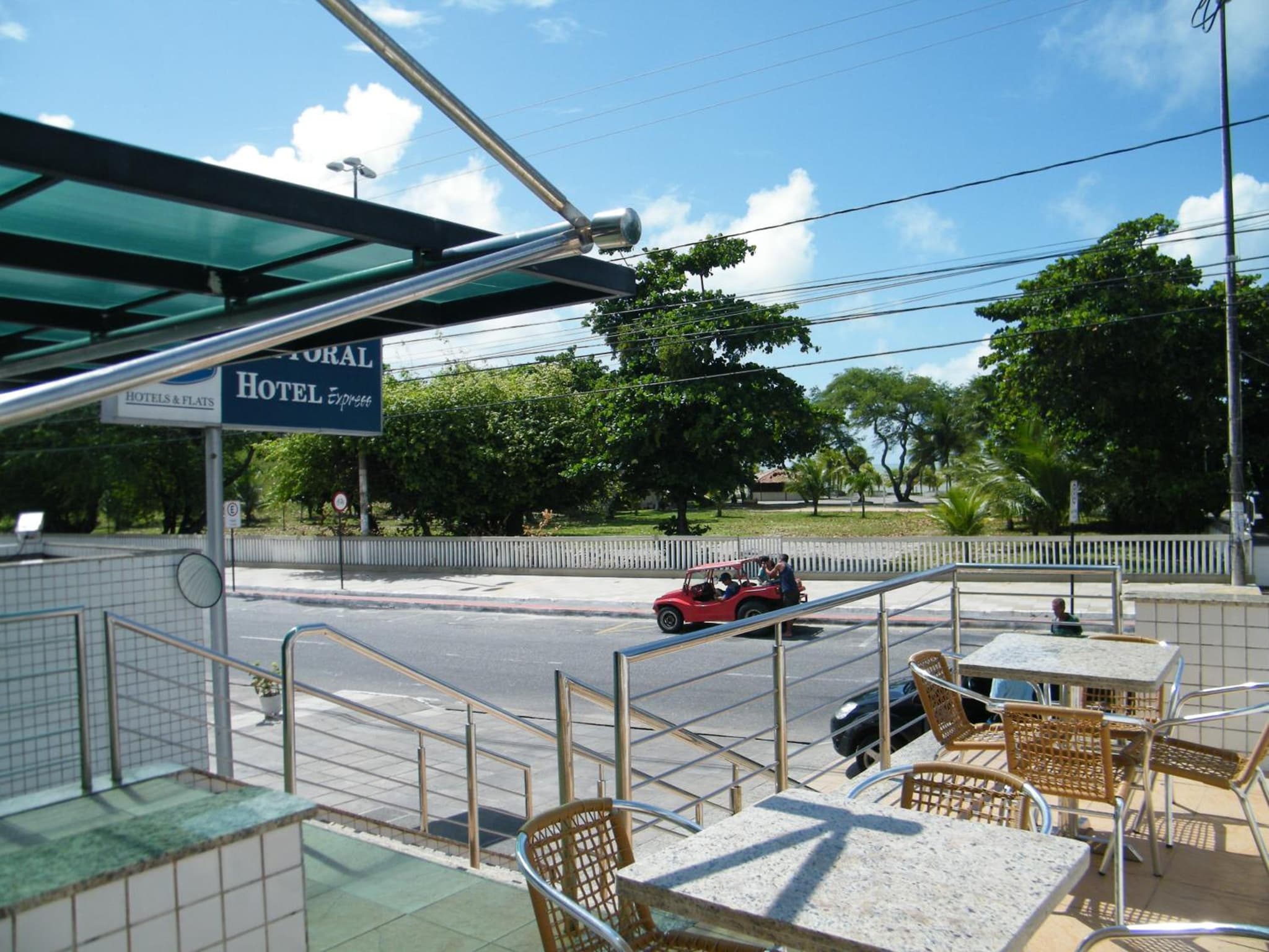 Littoral Express photo 3